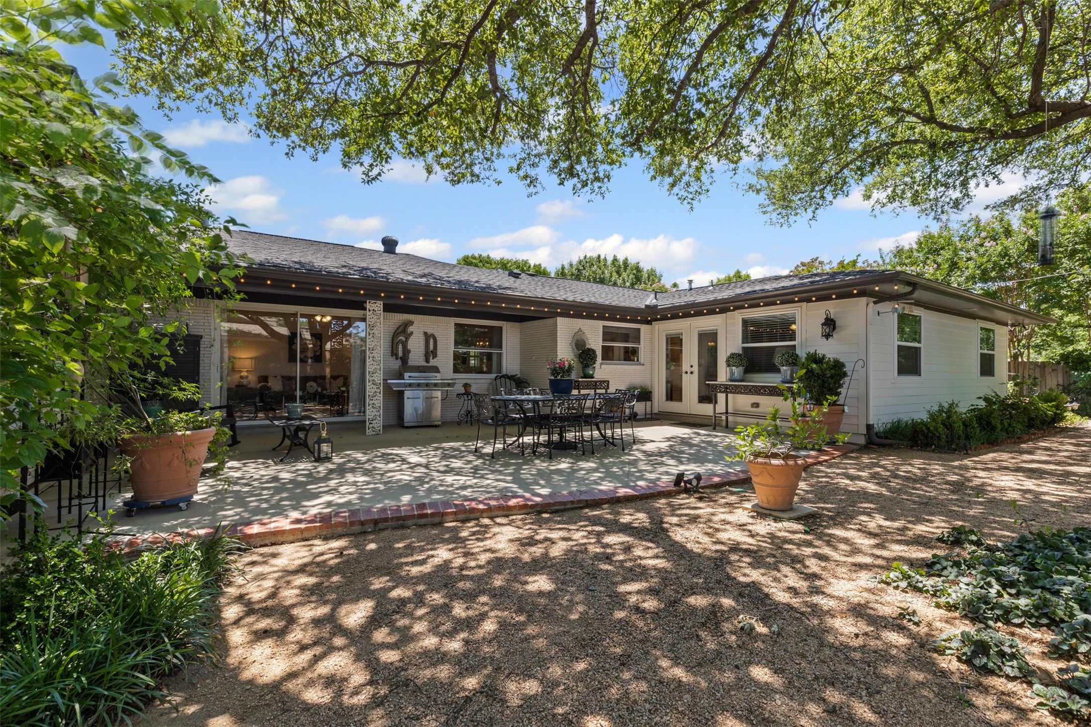 4304 Warnock Court