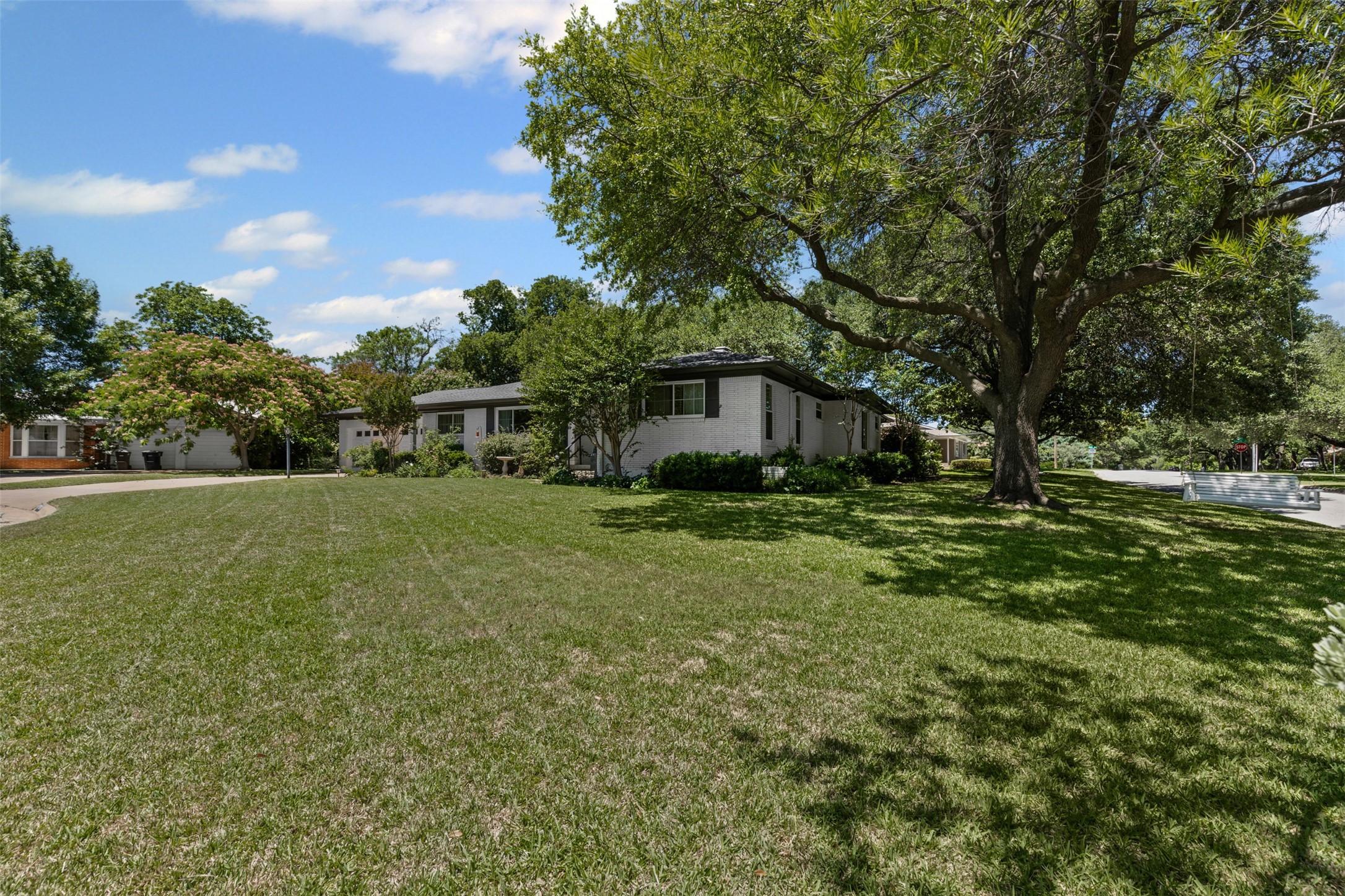 4304 Warnock Court