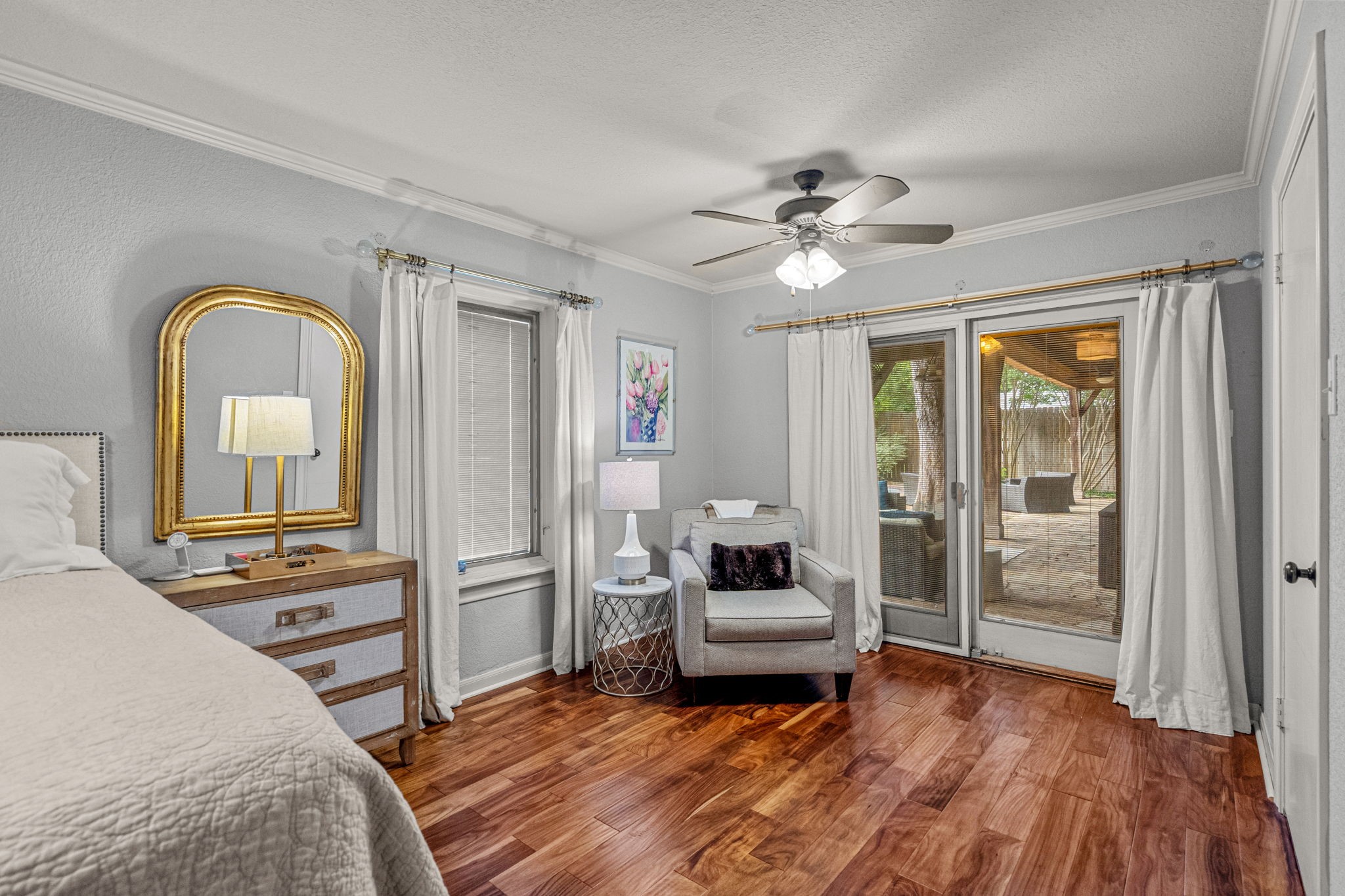 4217 Blackhaw Avenue