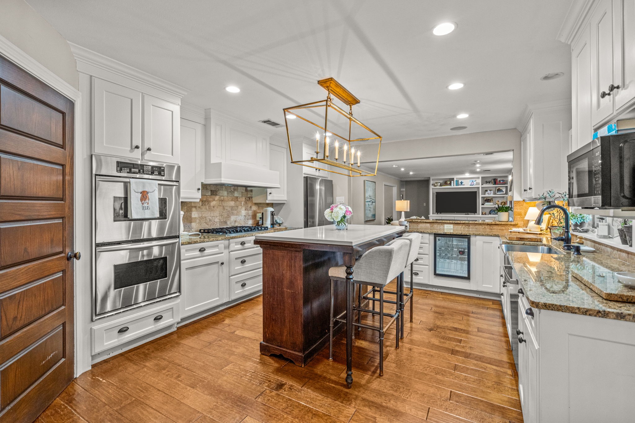 4217 Blackhaw Avenue