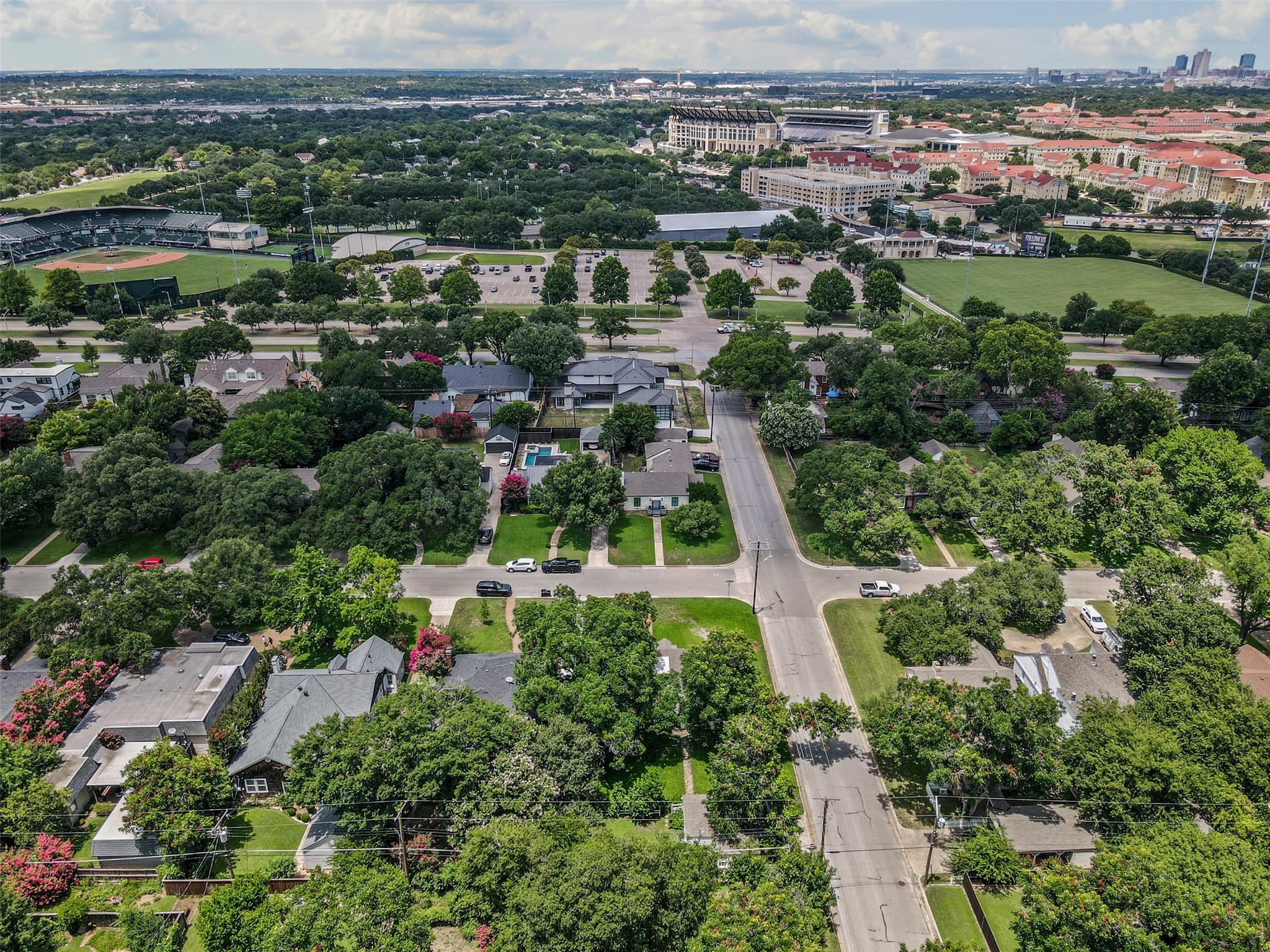 3601 Westcliff Road S