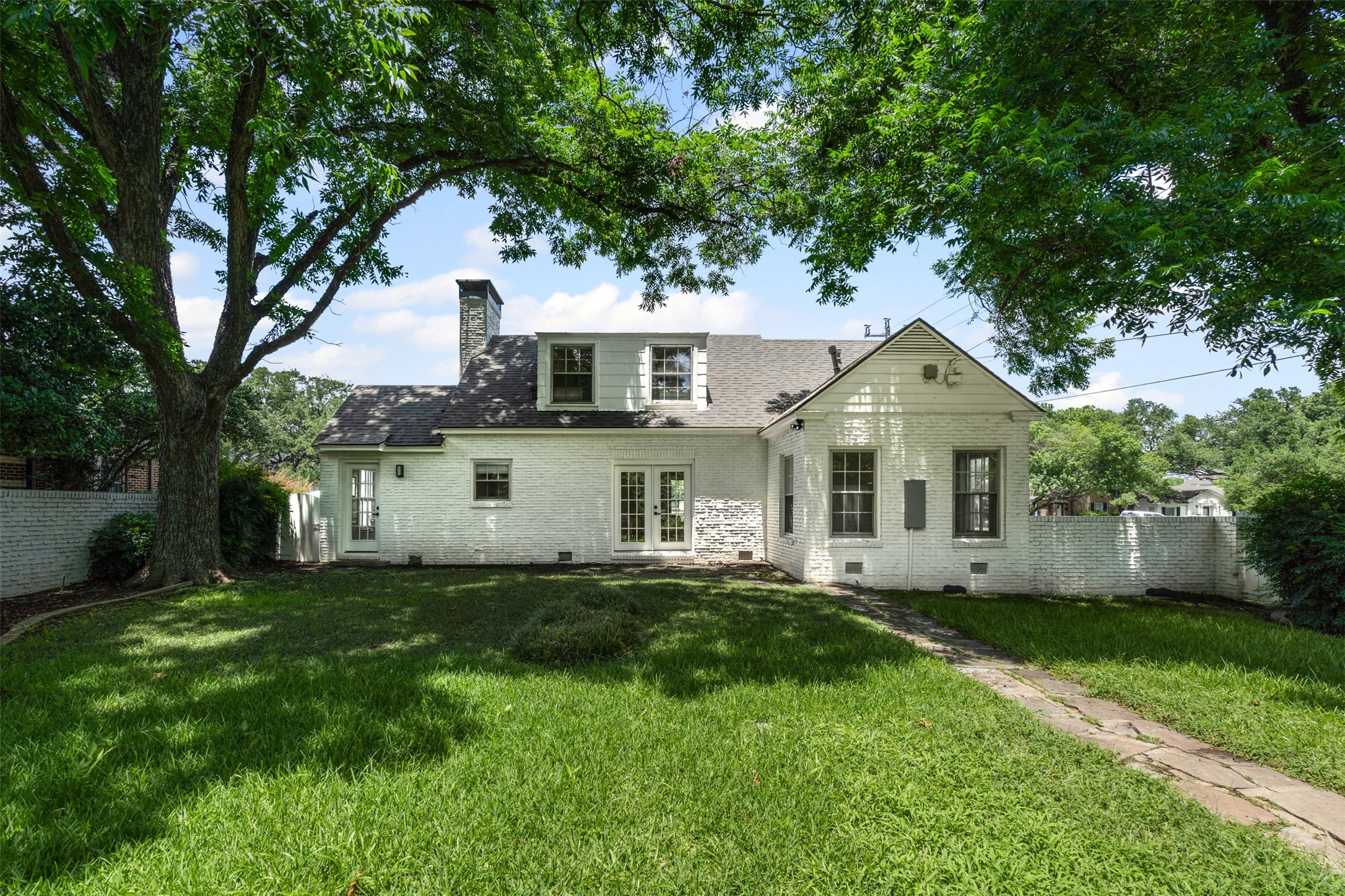 3601 Westcliff Road S