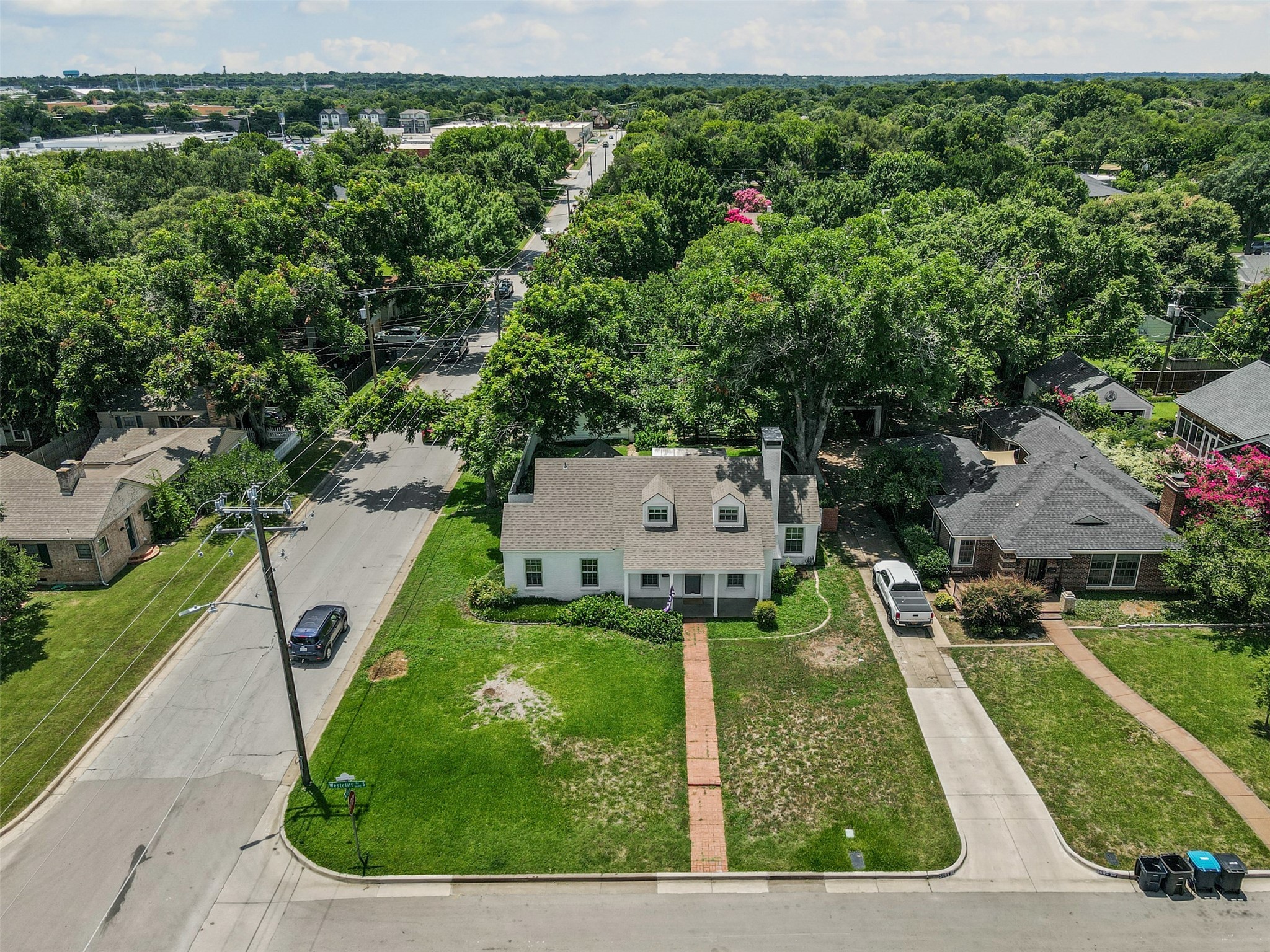 3601 Westcliff Road S