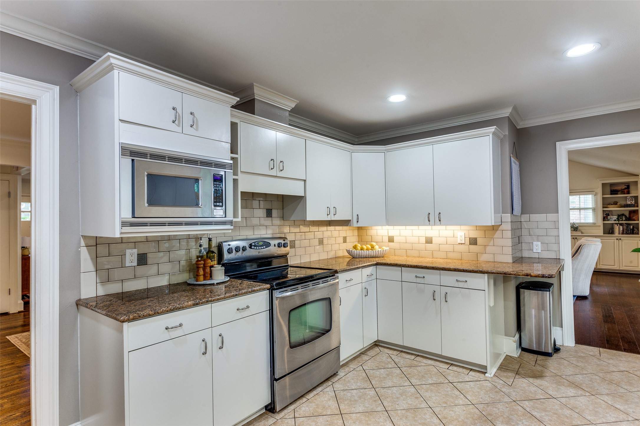 3604 Sherwood Avenue