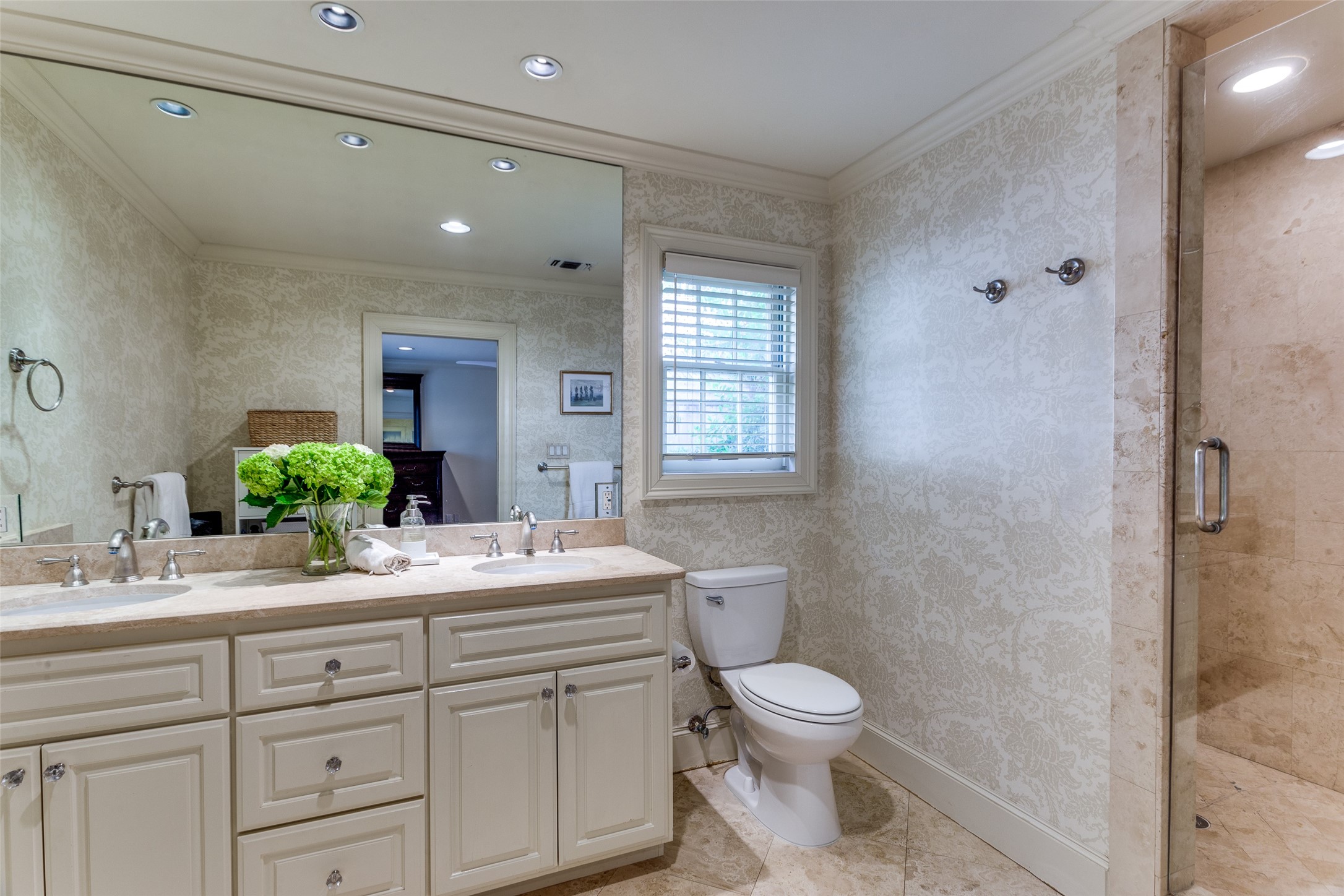 3604 Sherwood Avenue