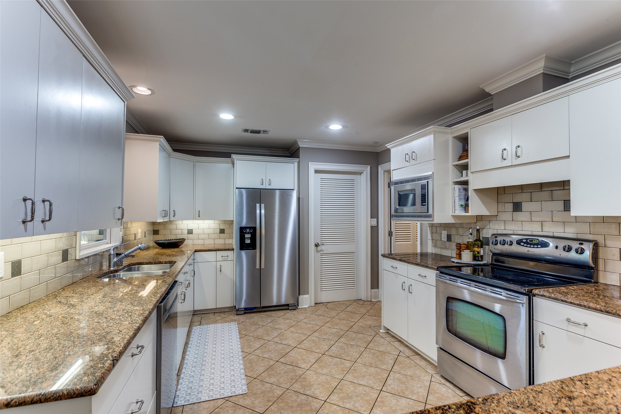 3604 Sherwood Avenue