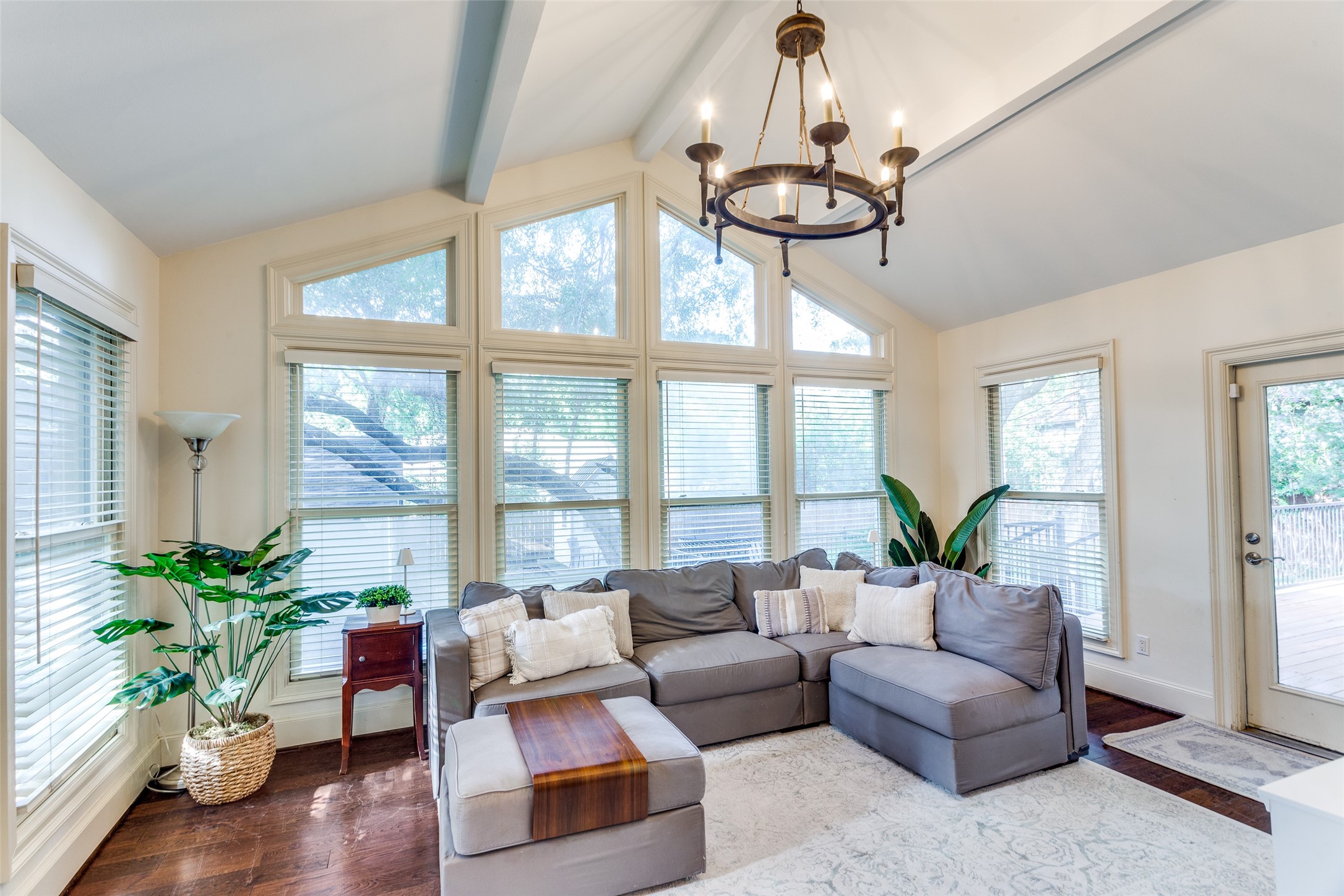 3604 Sherwood Avenue