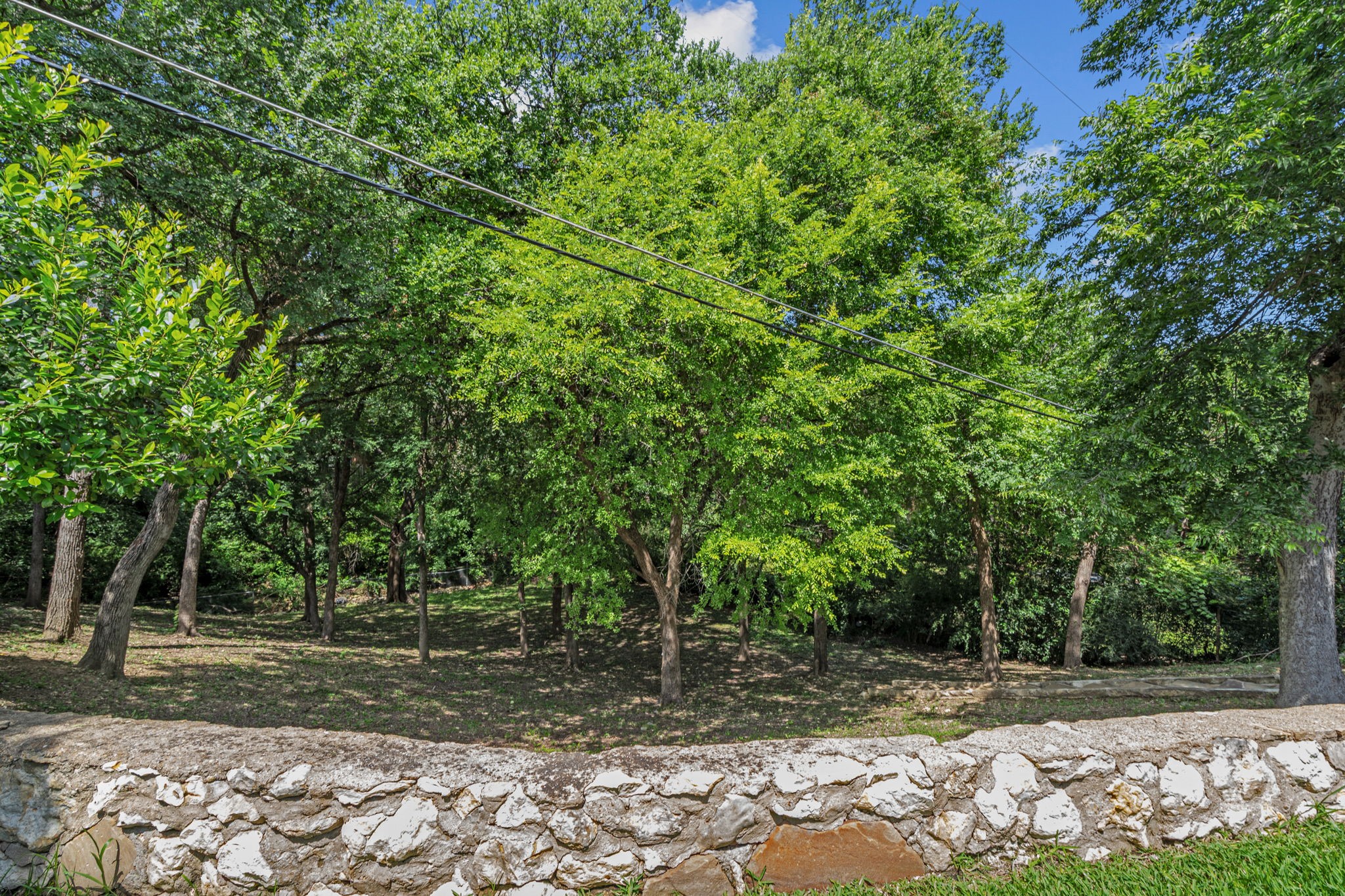 2215 Ward Parkway