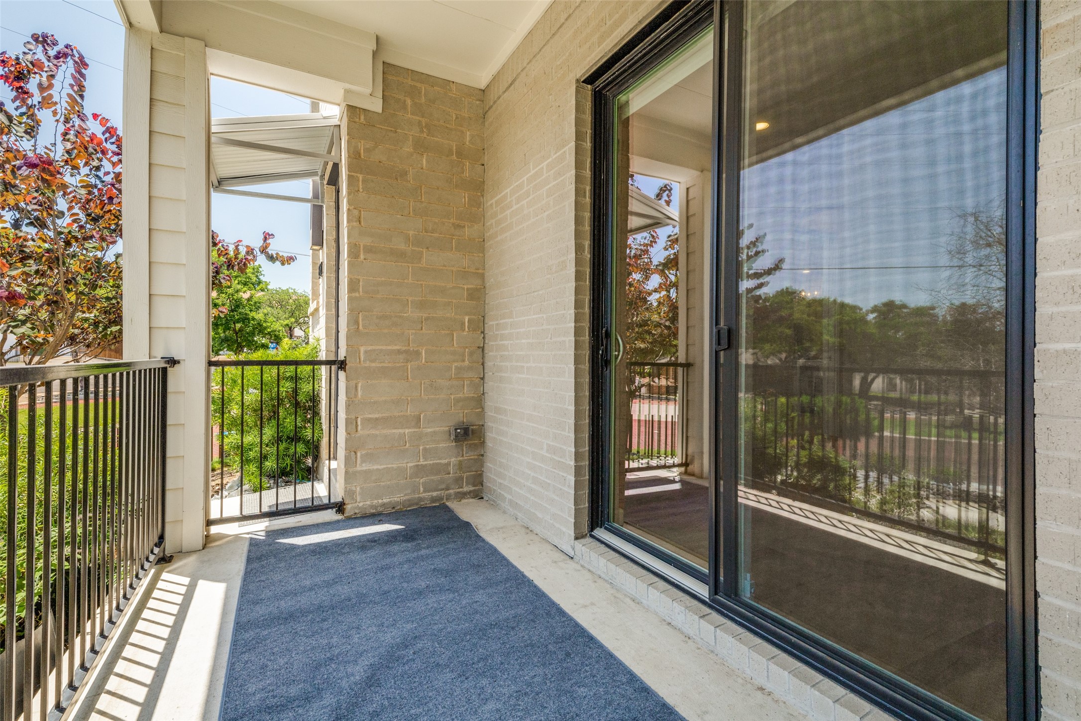 1328 Madeline Place B