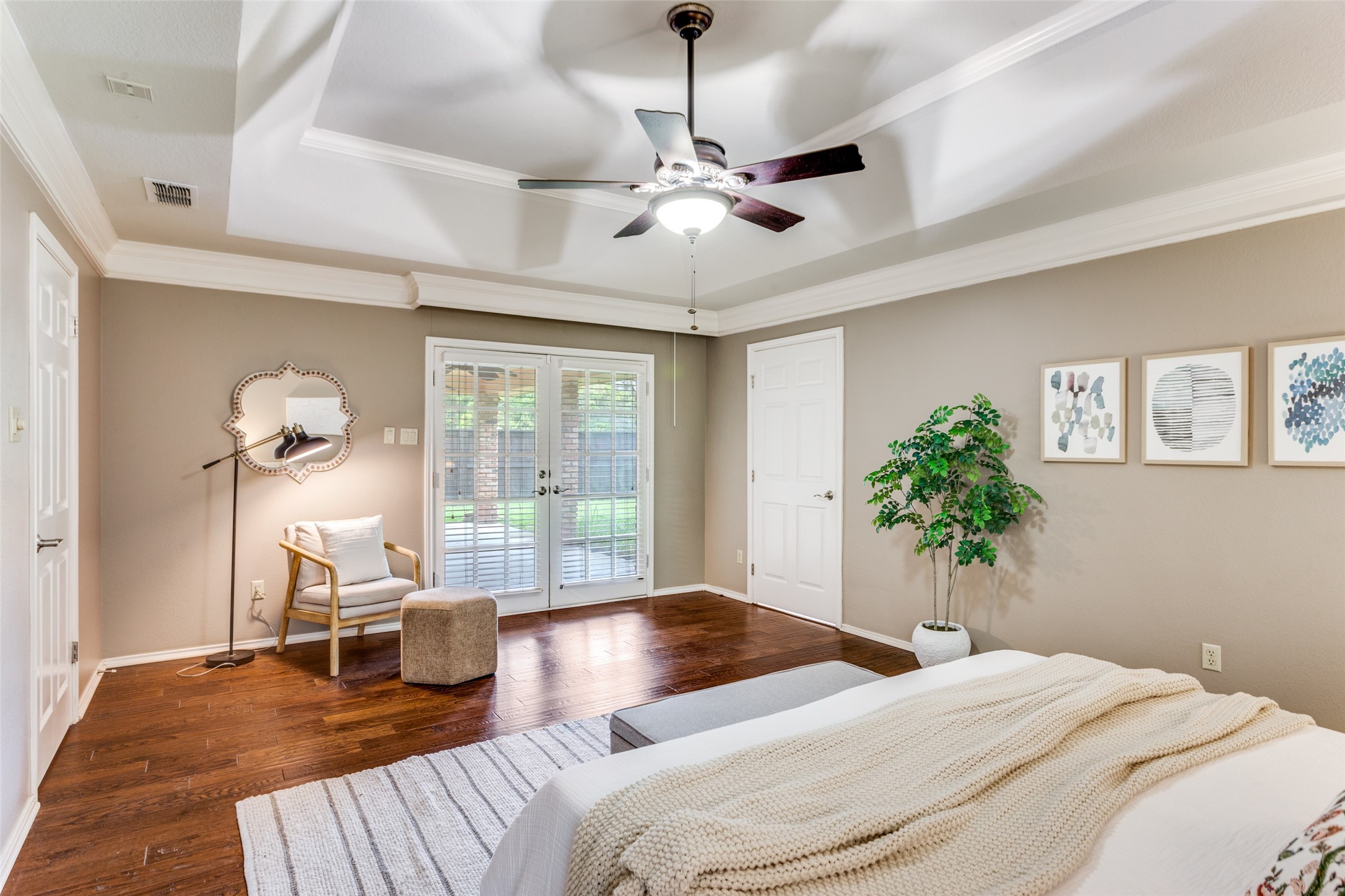 6724 River Bend Road