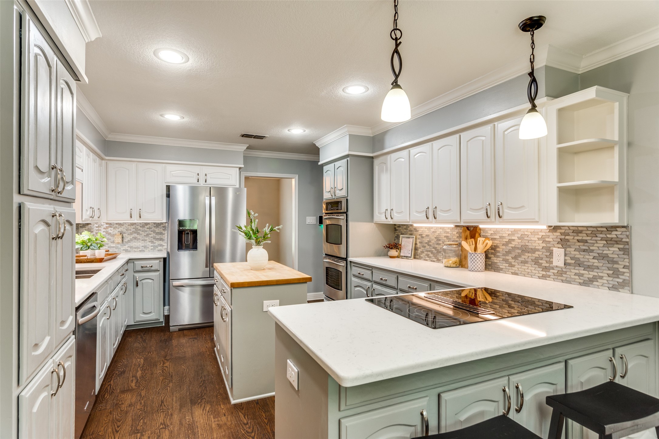 6724 River Bend Road