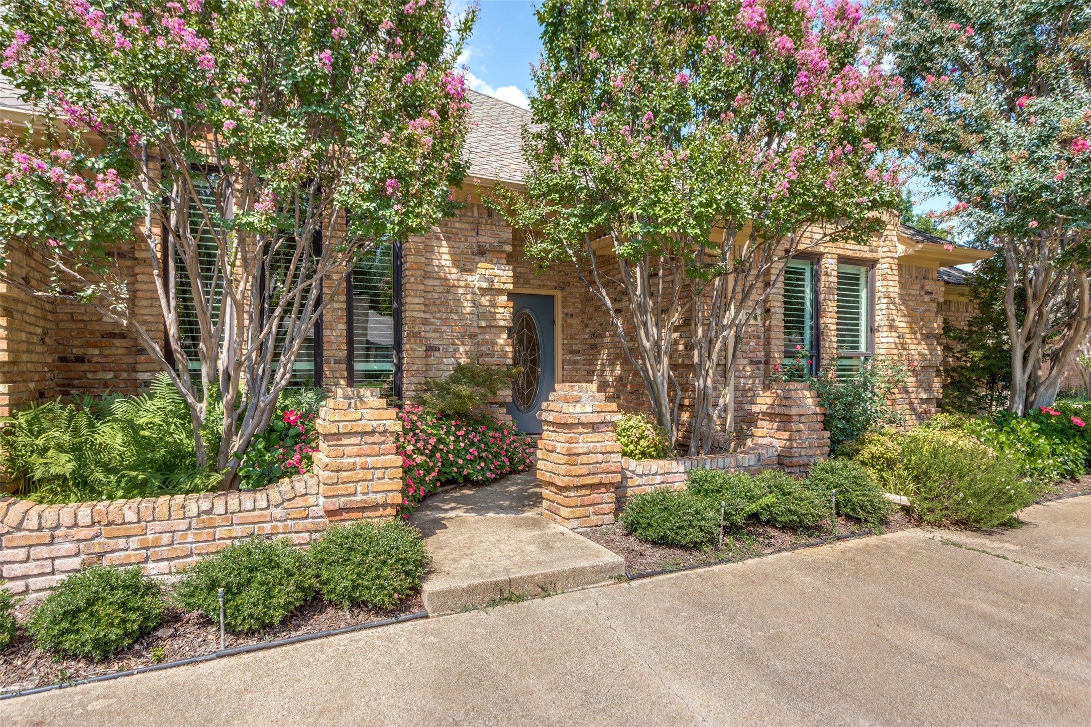 6724 River Bend Road