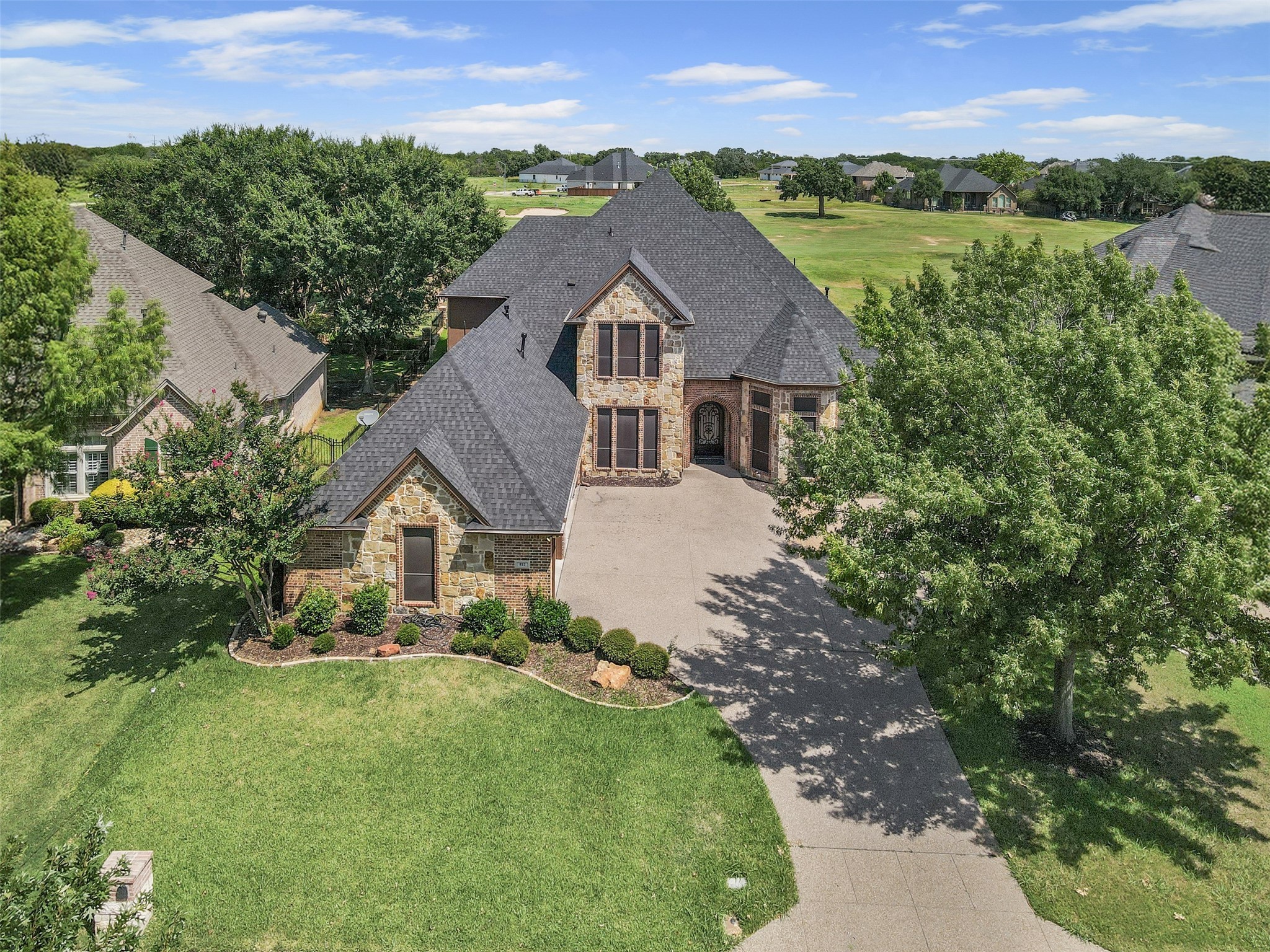 853 Thomas Crossing Drive