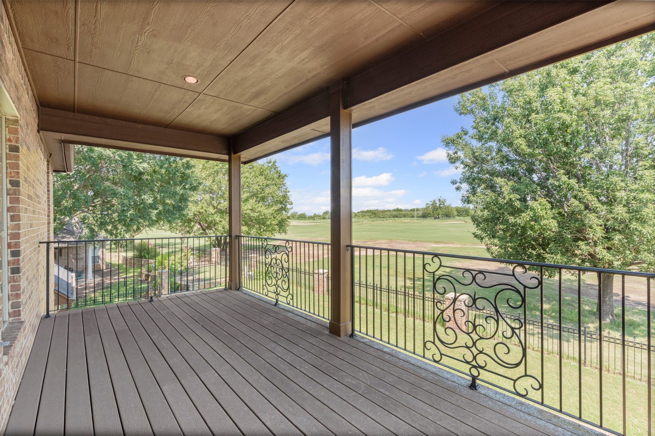 853 Thomas Crossing Drive