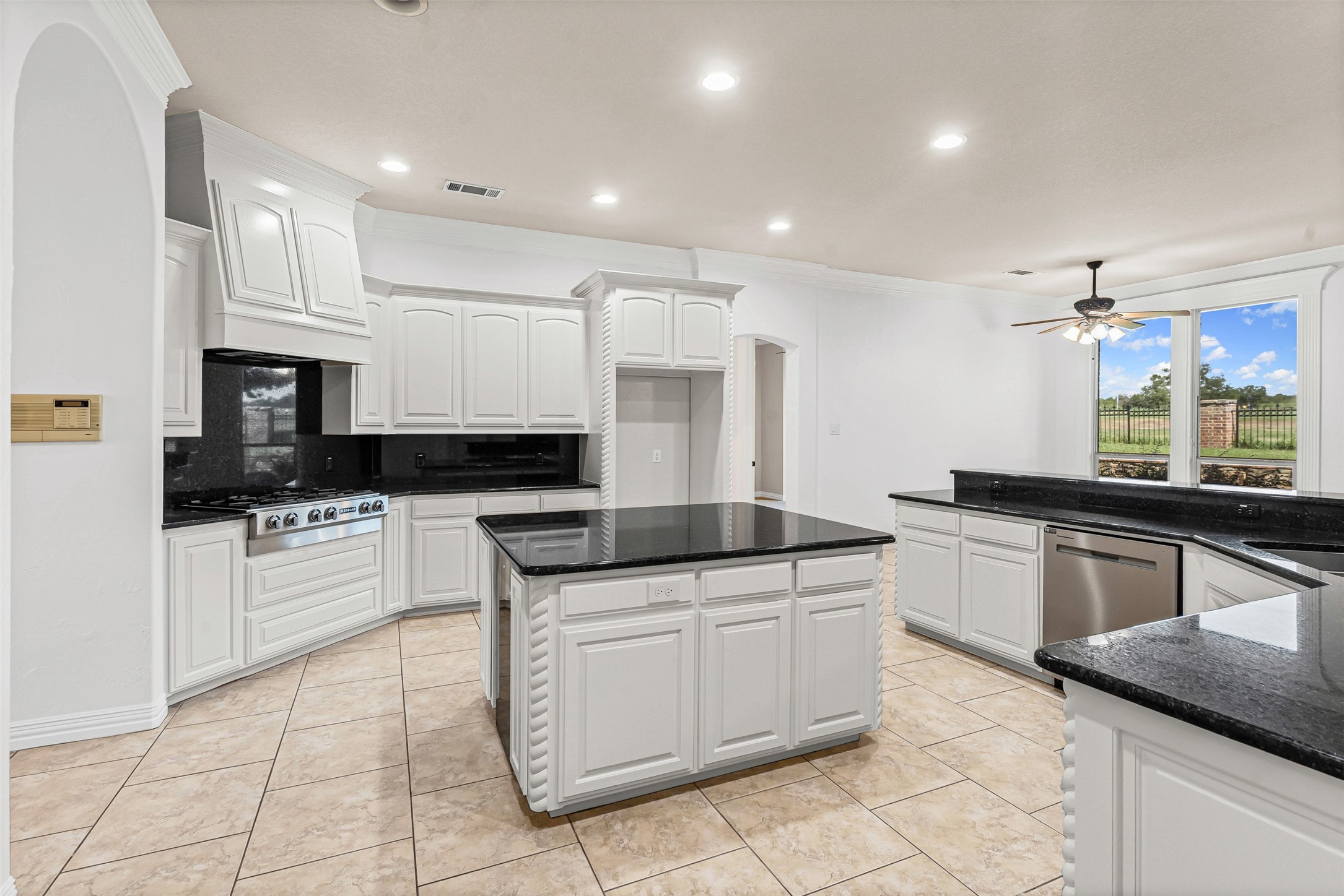 853 Thomas Crossing Drive