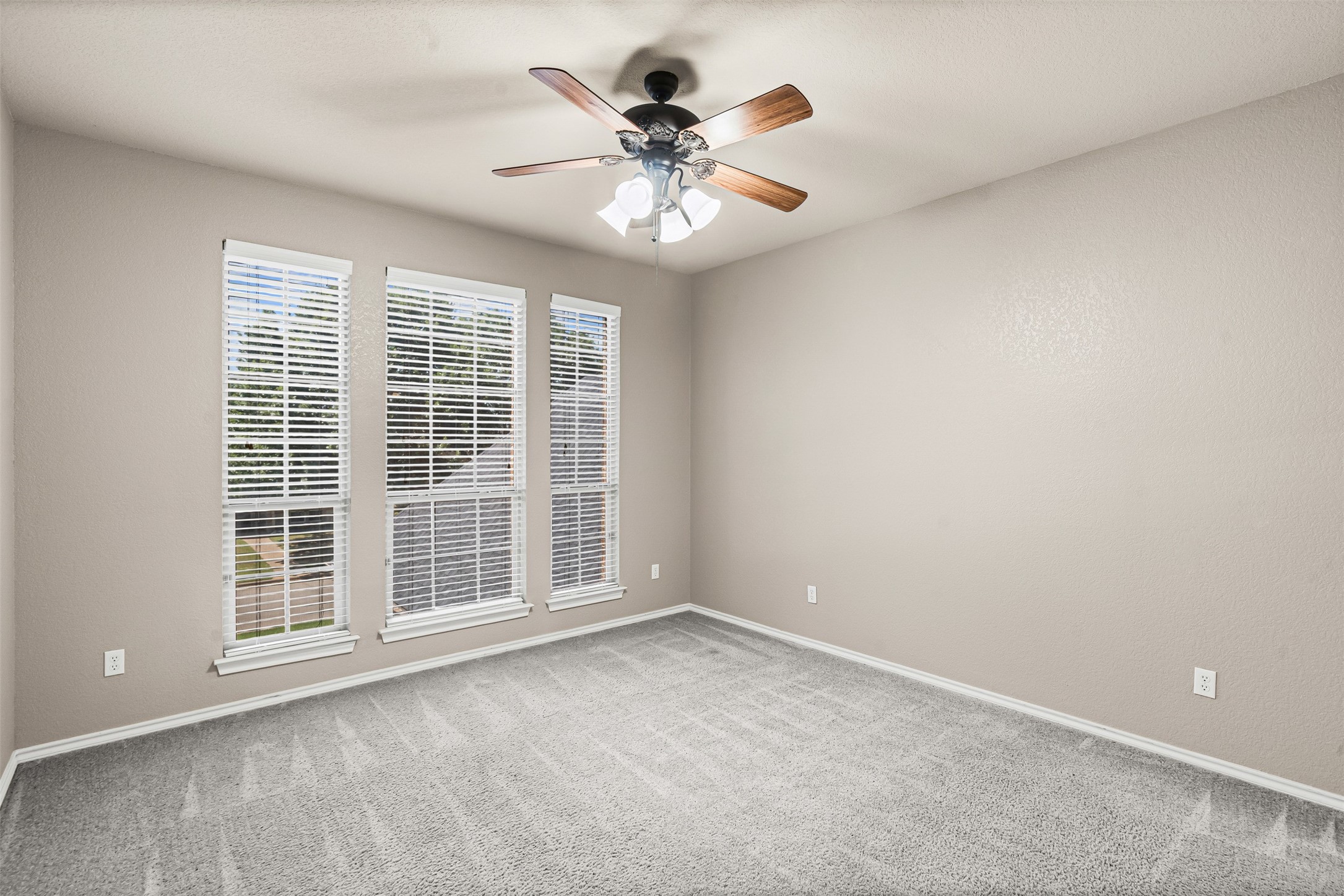 853 Thomas Crossing Drive