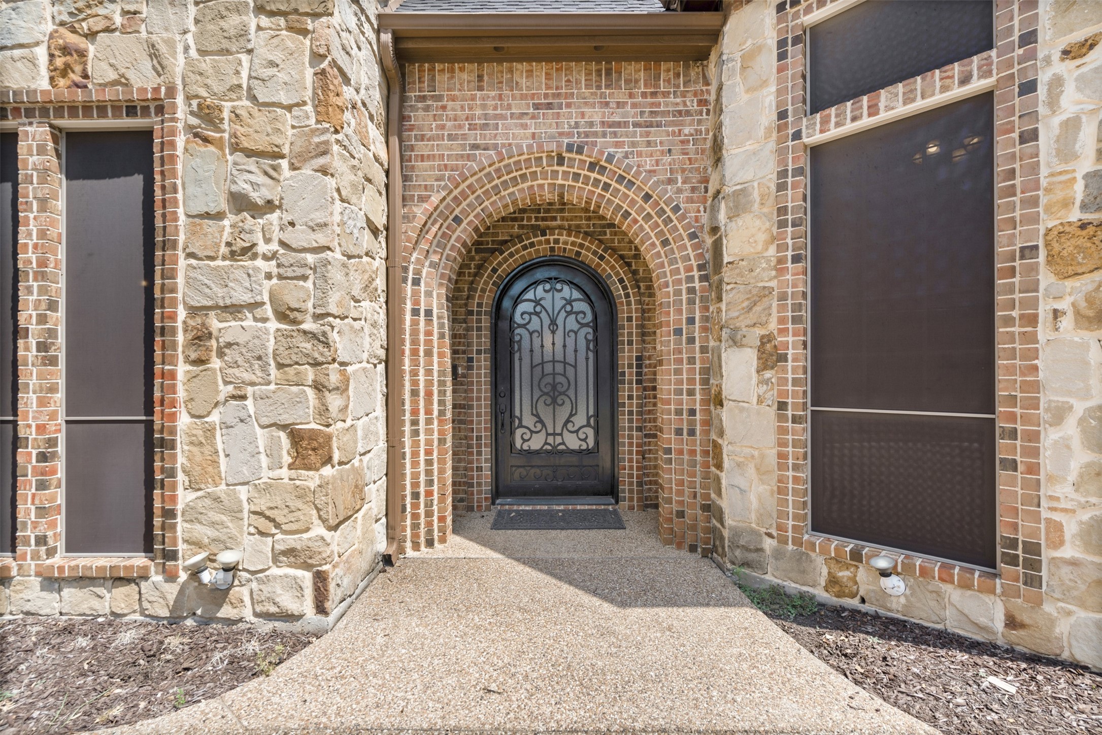 853 Thomas Crossing Drive