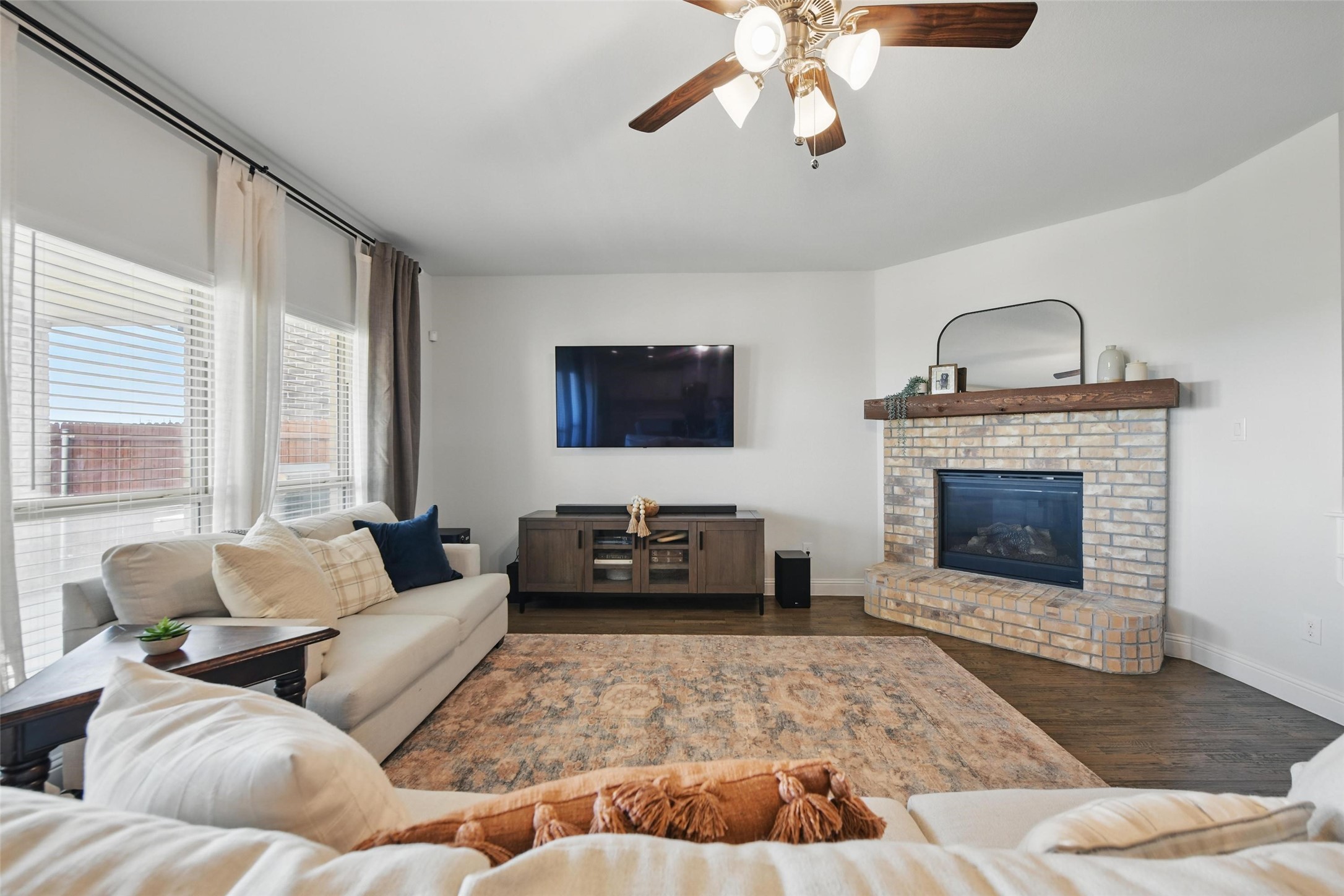 15201 Belclaire Avenue