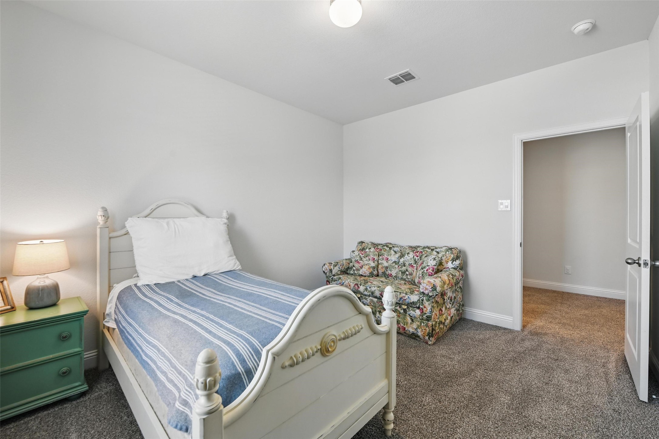 15201 Belclaire Avenue