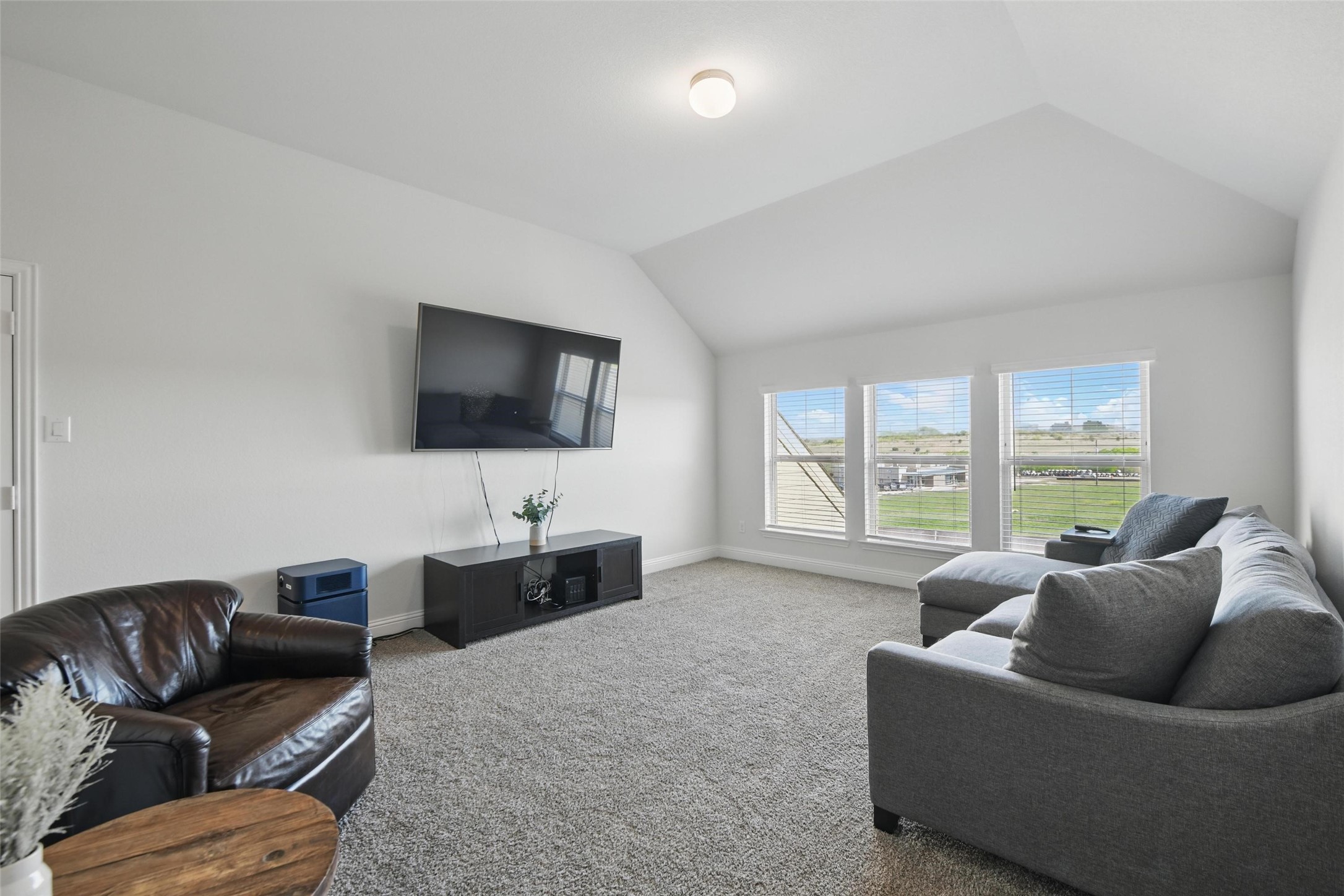 15201 Belclaire Avenue