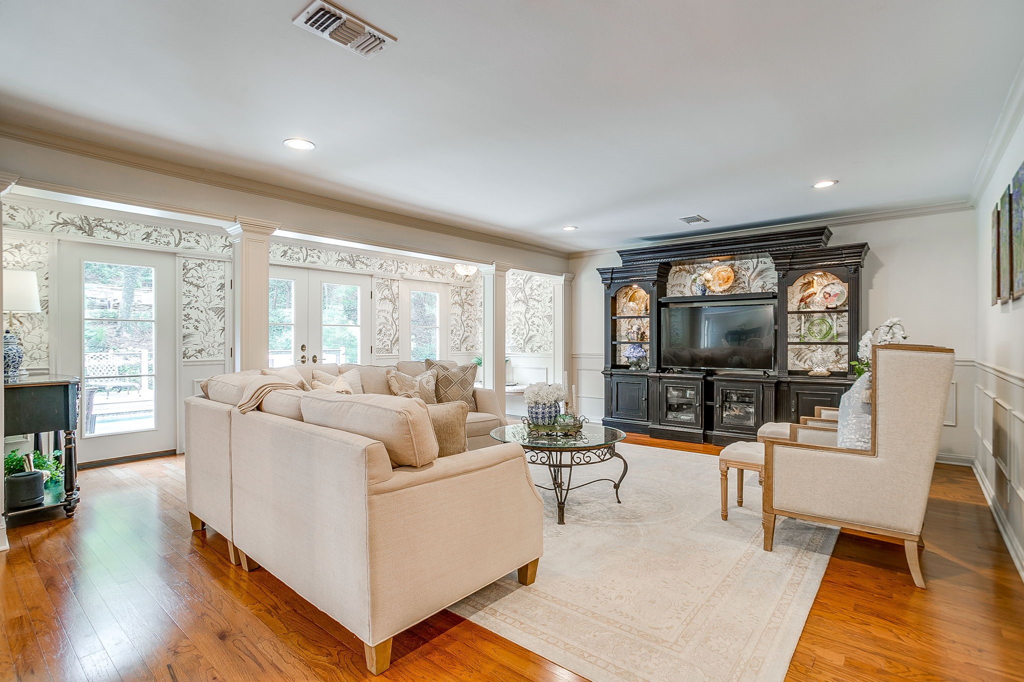 1905 Indian Creek Drive