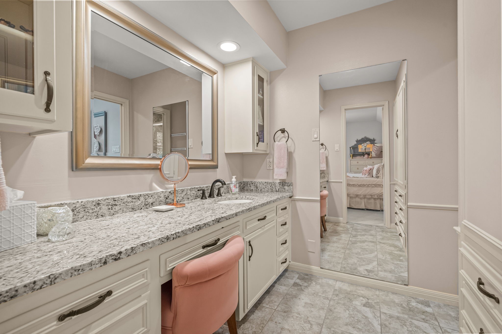 1905 Indian Creek Drive