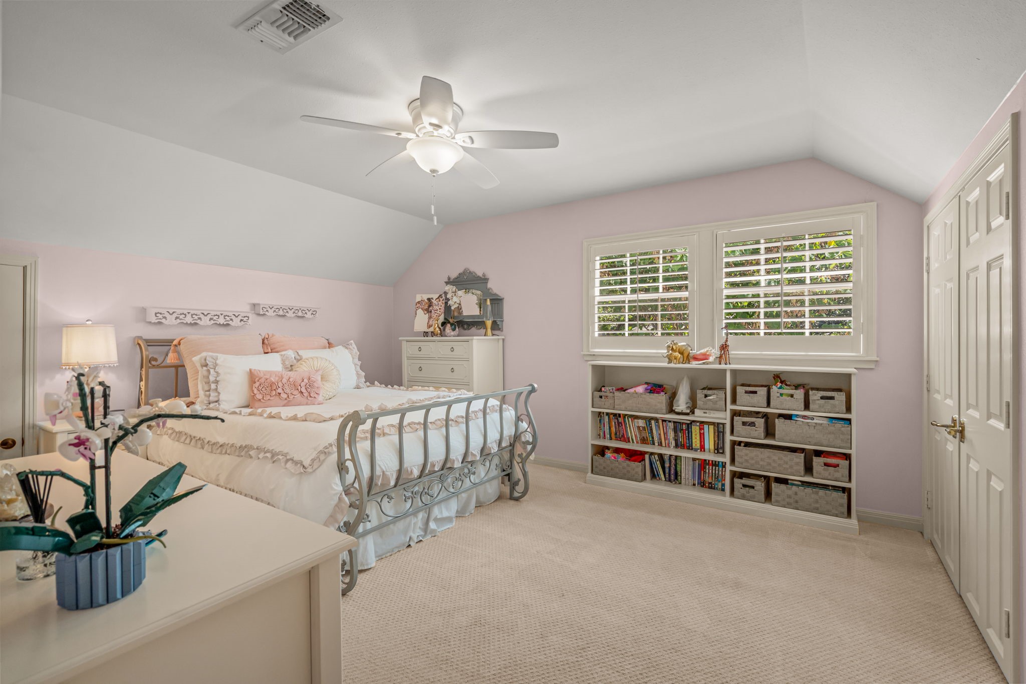 1905 Indian Creek Drive