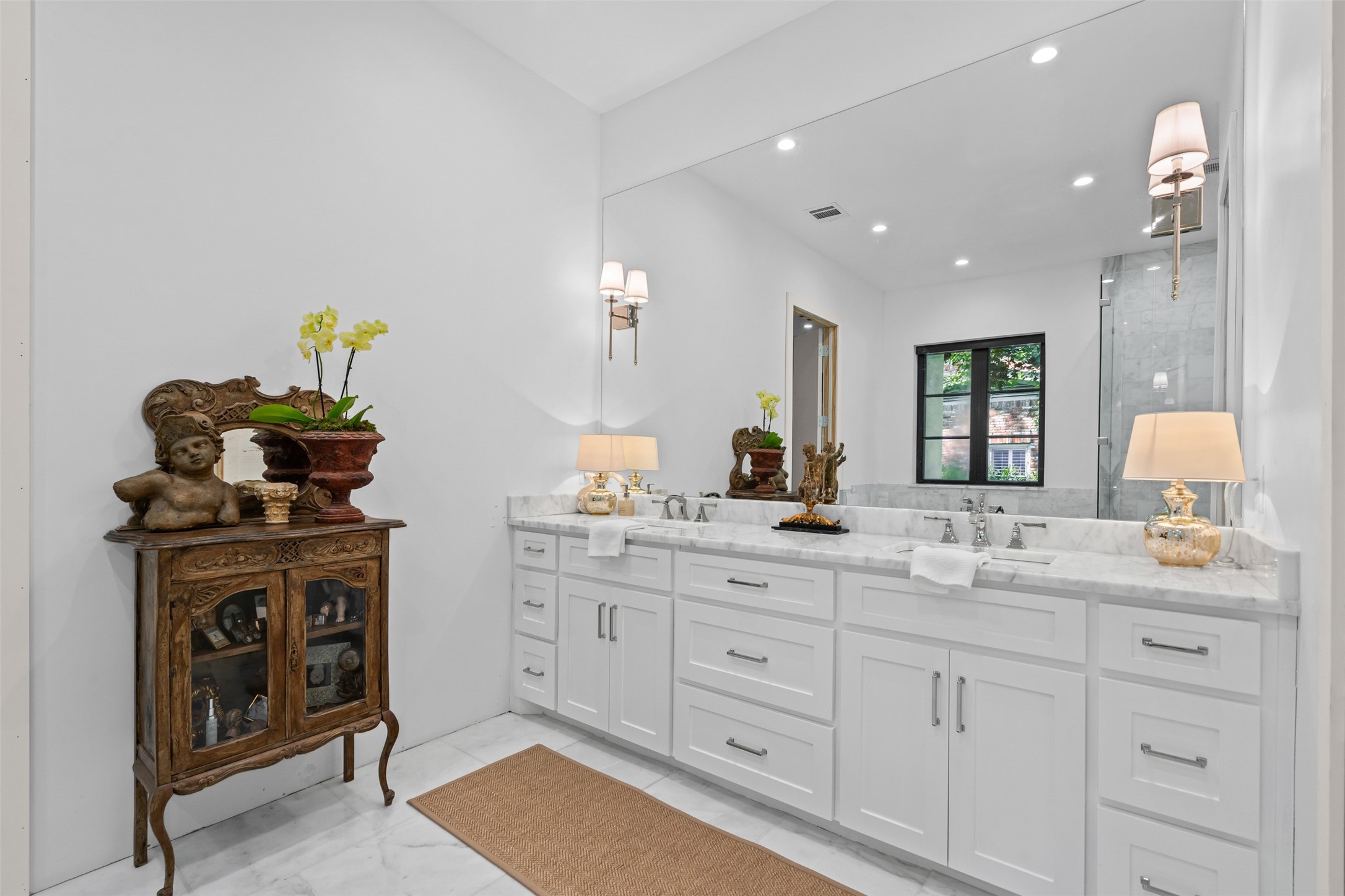 3716 Fox Hollow Street