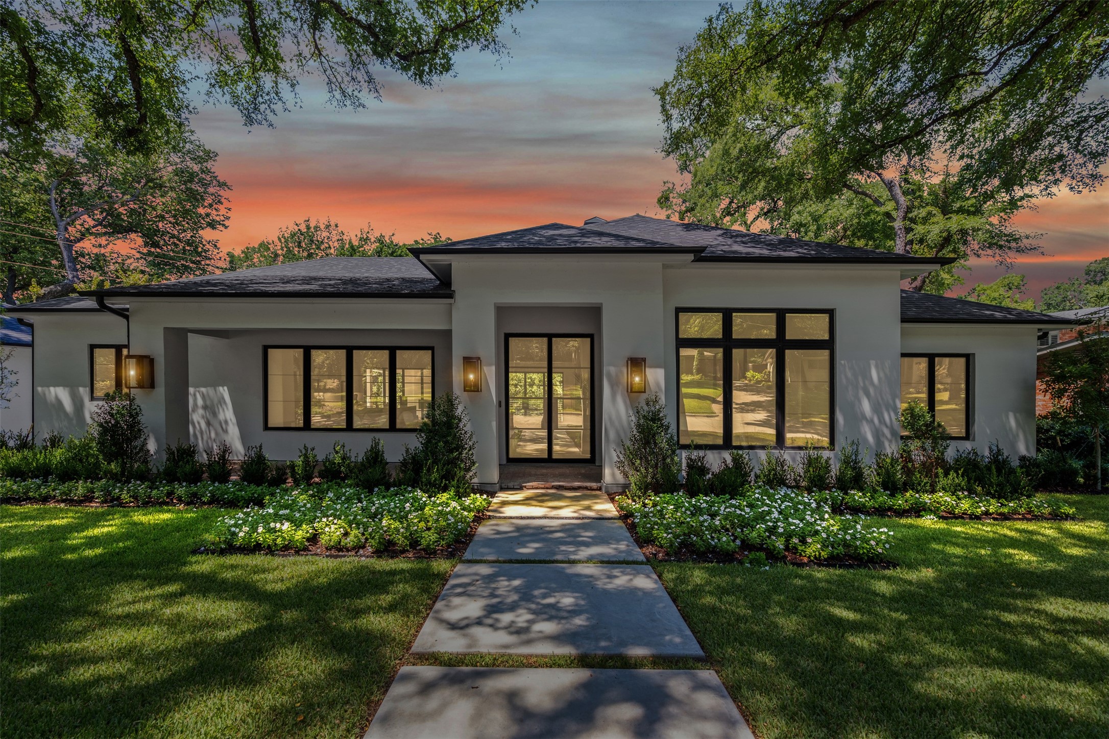 3716 Fox Hollow Street