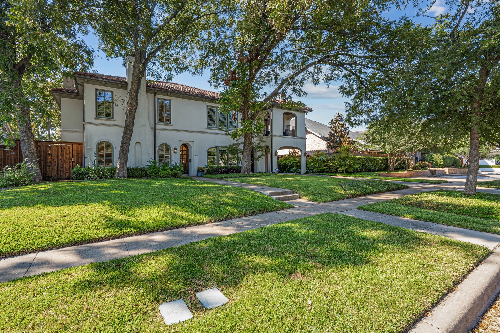 5609 El Campo Avenue