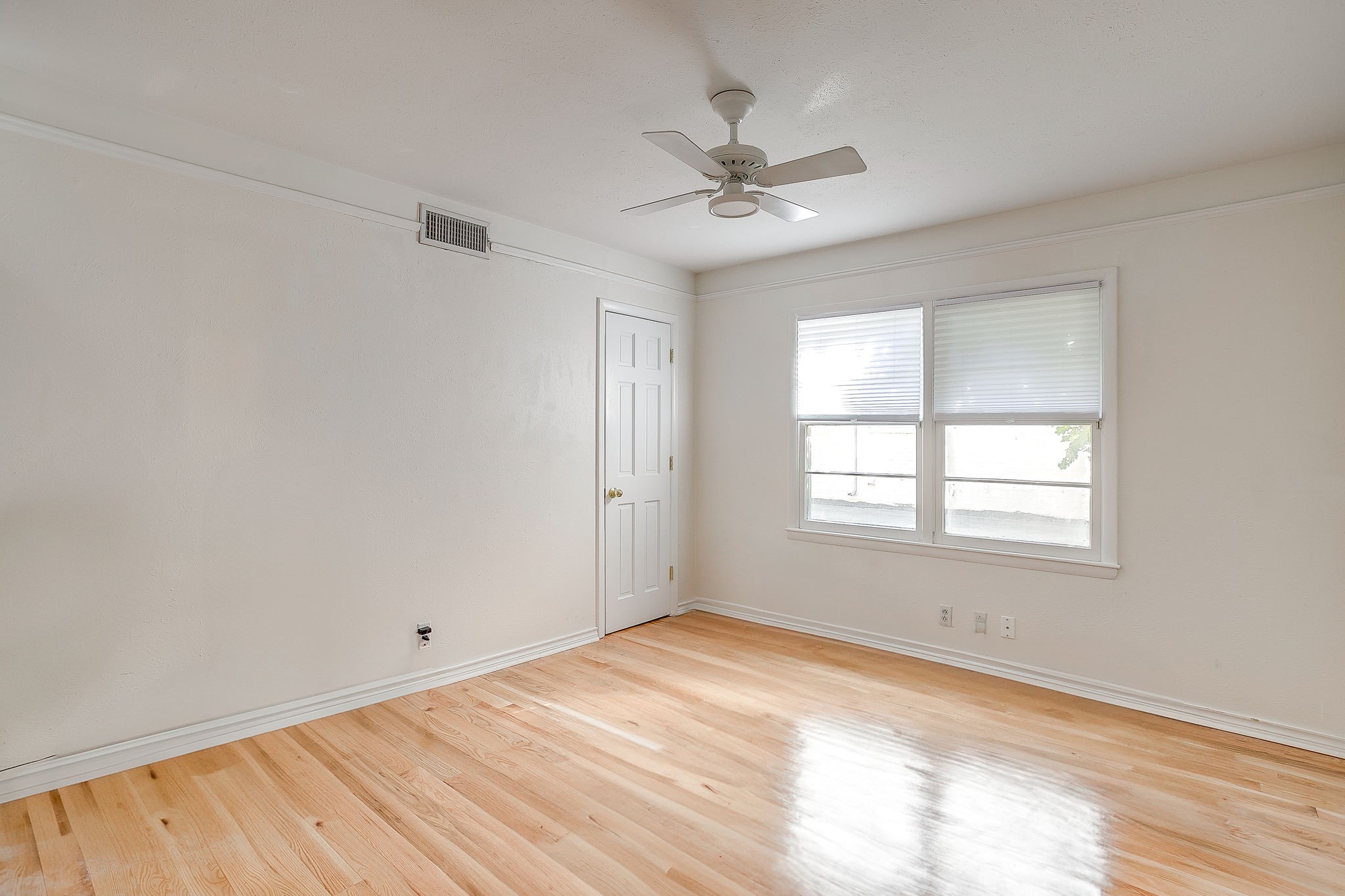 3133 Sweetbriar Lane