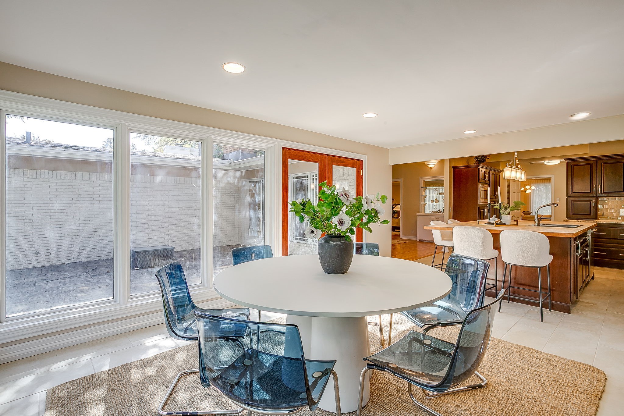 3133 Sweetbriar Lane