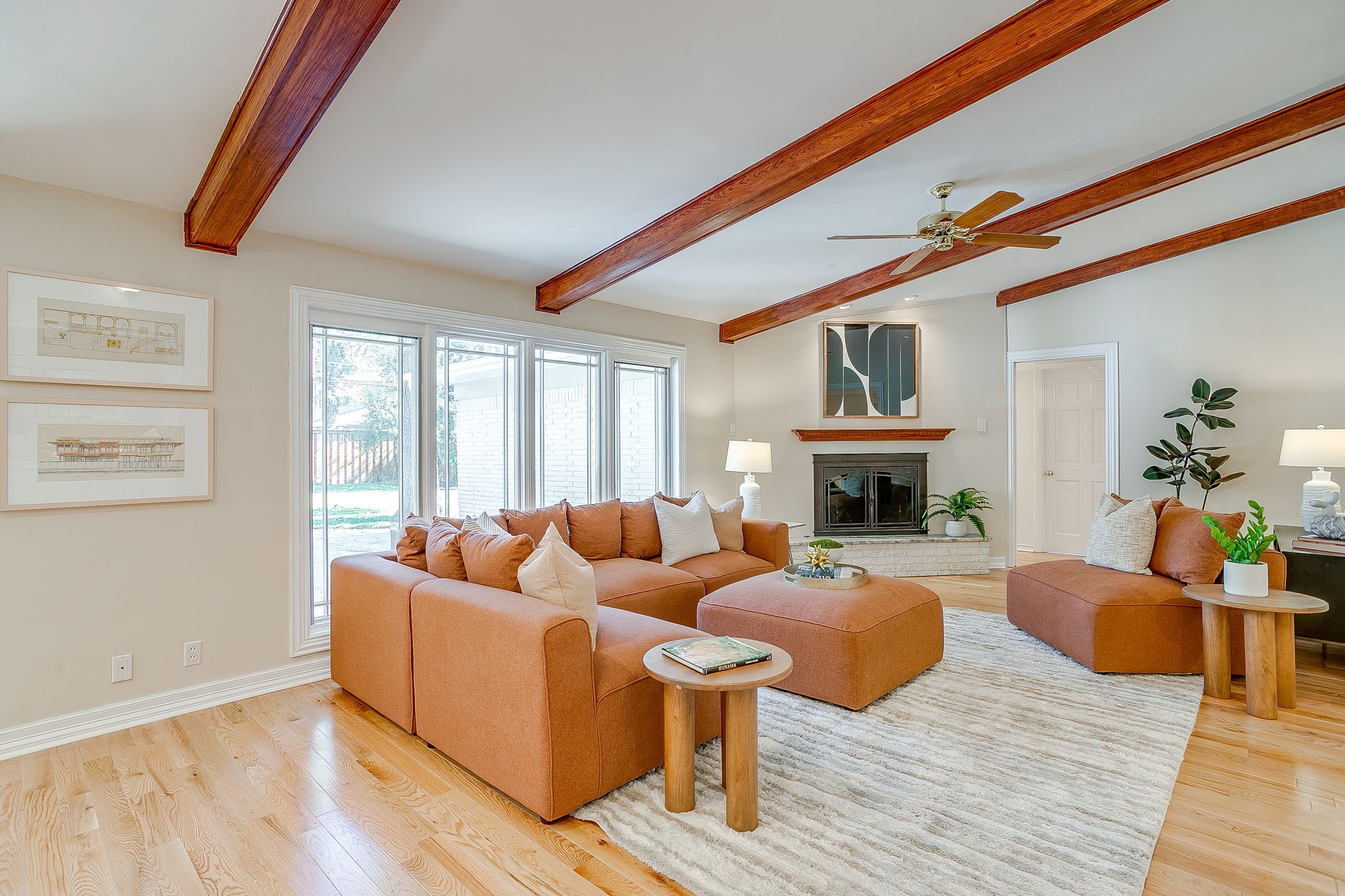 3133 Sweetbriar Lane