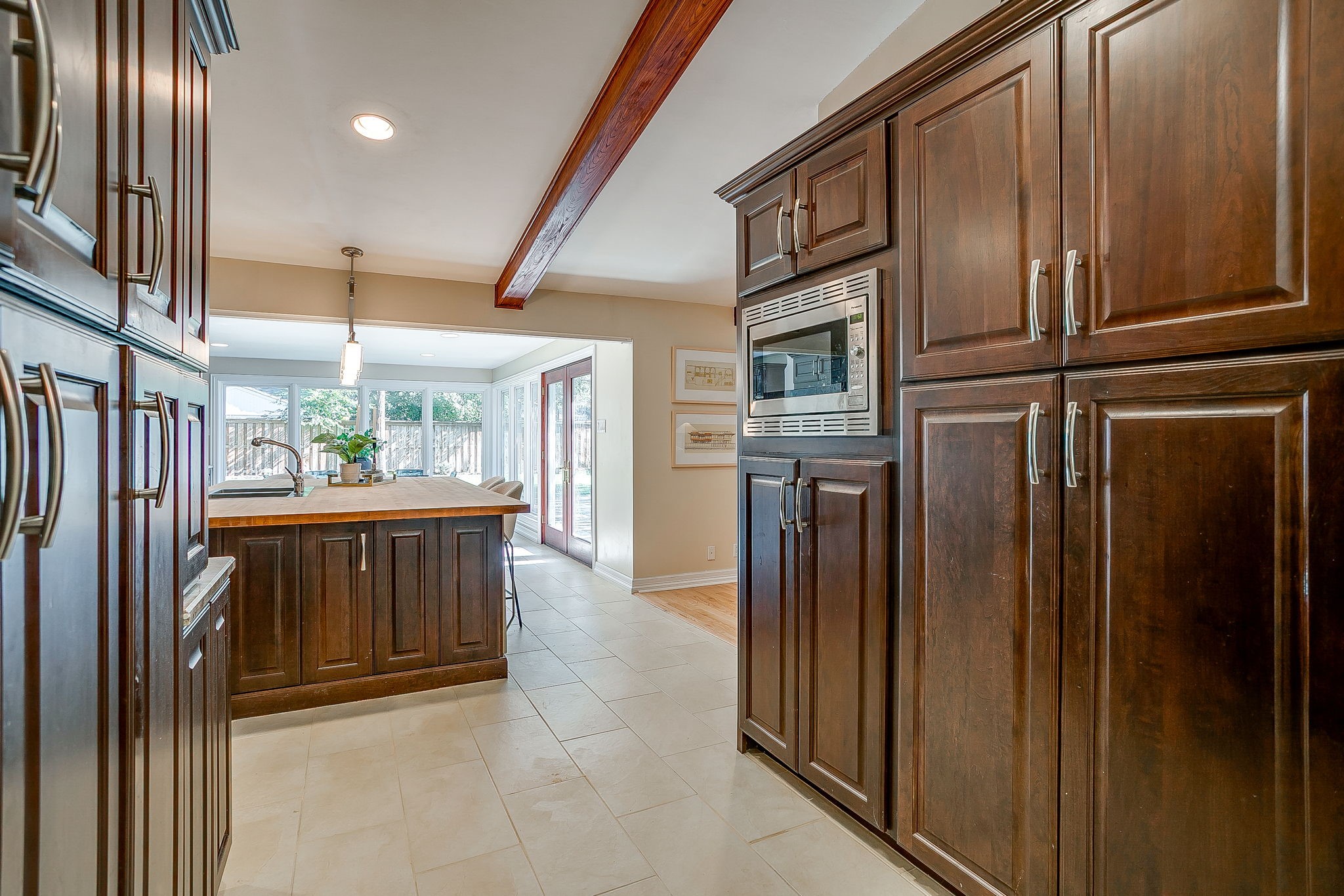 3133 Sweetbriar Lane