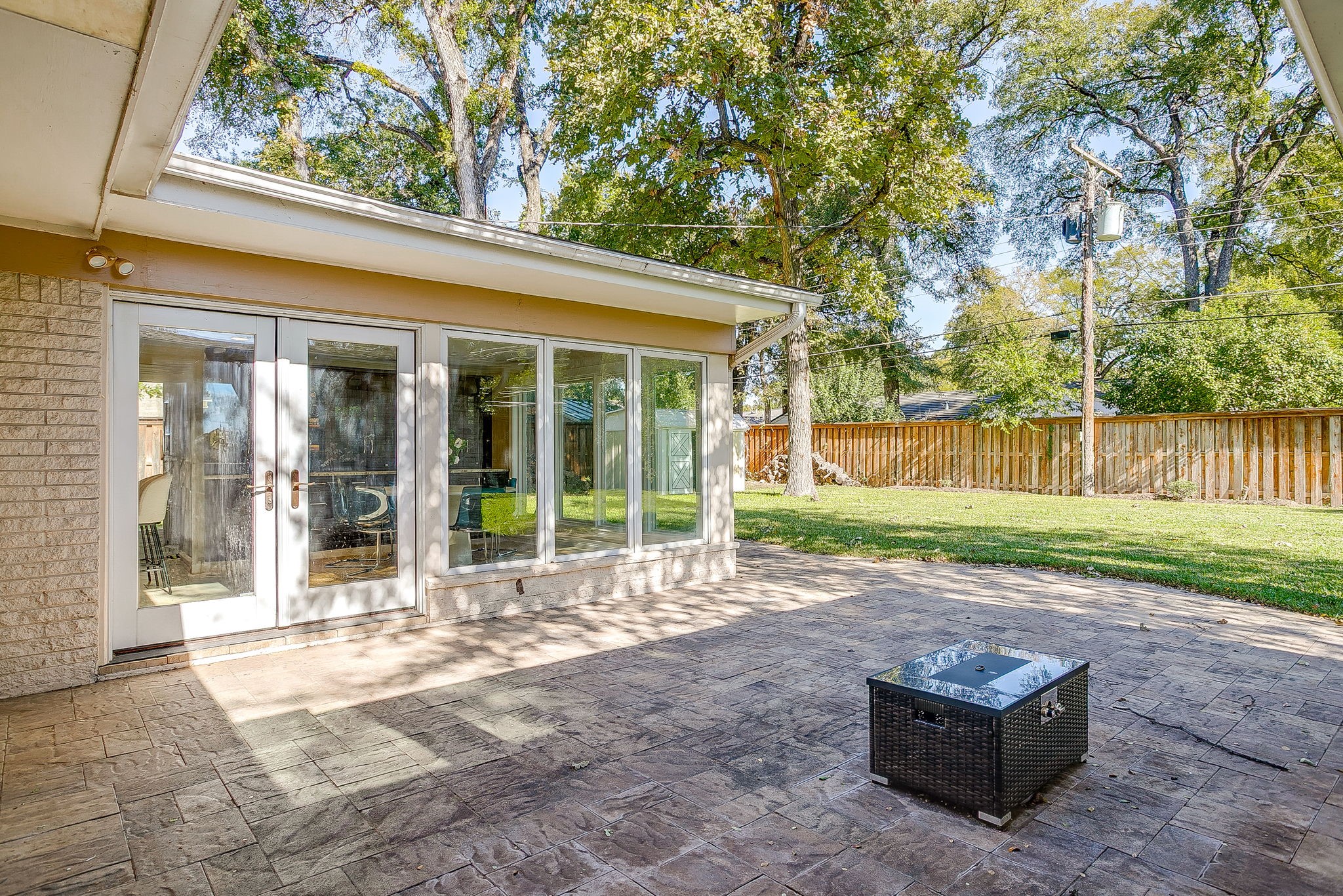 3133 Sweetbriar Lane