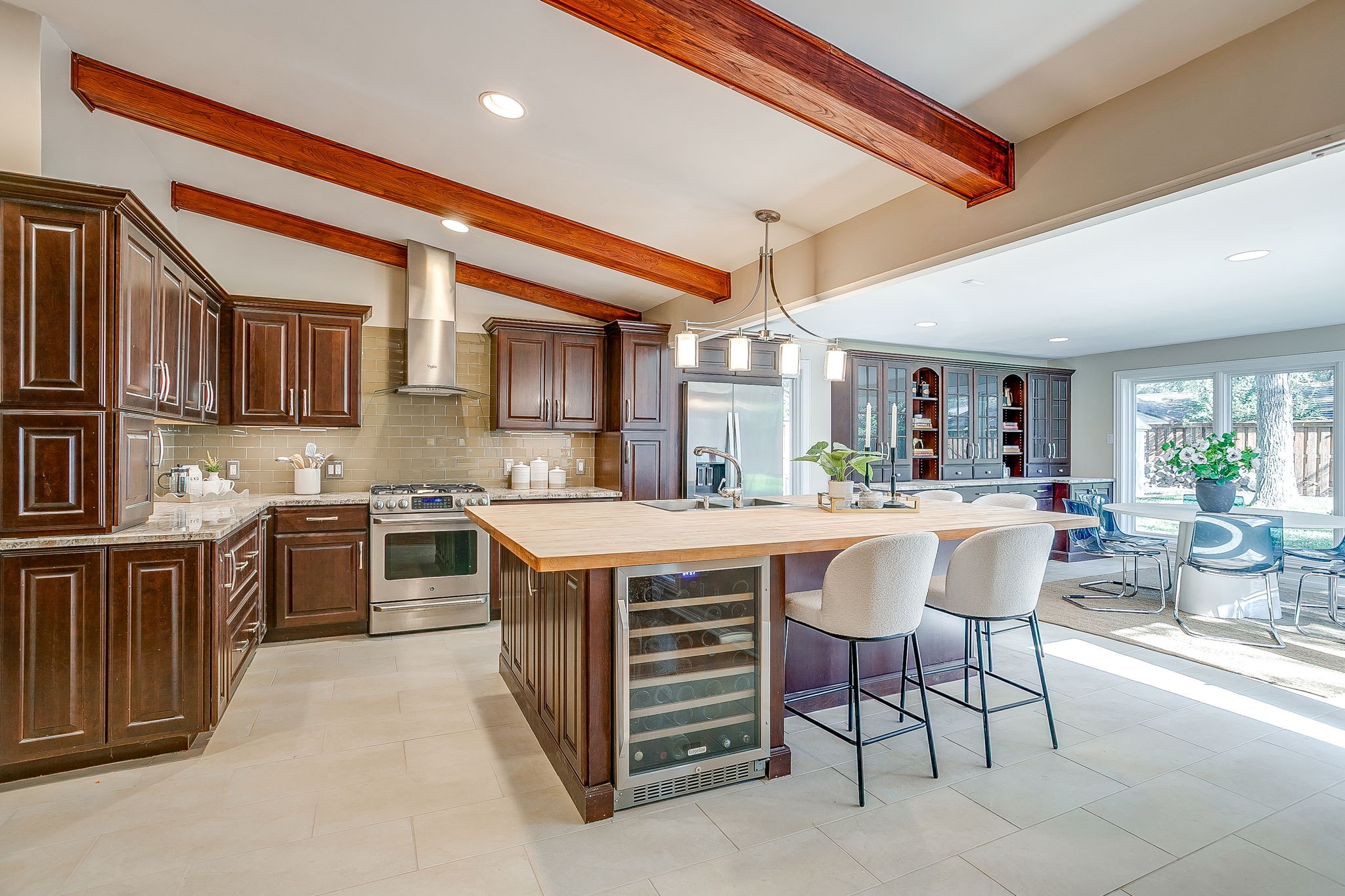 3133 Sweetbriar Lane