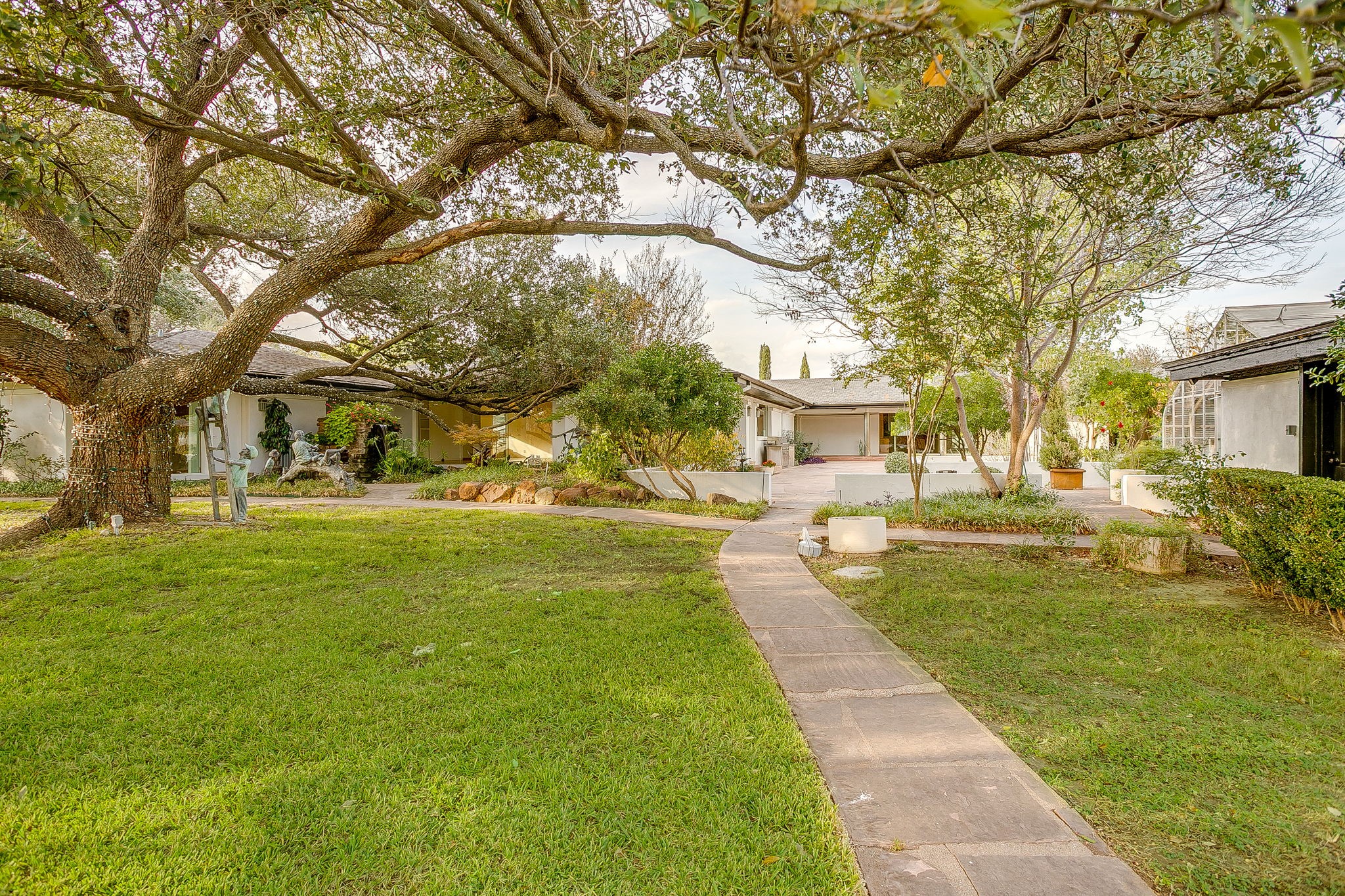 4301 Briarhaven Road