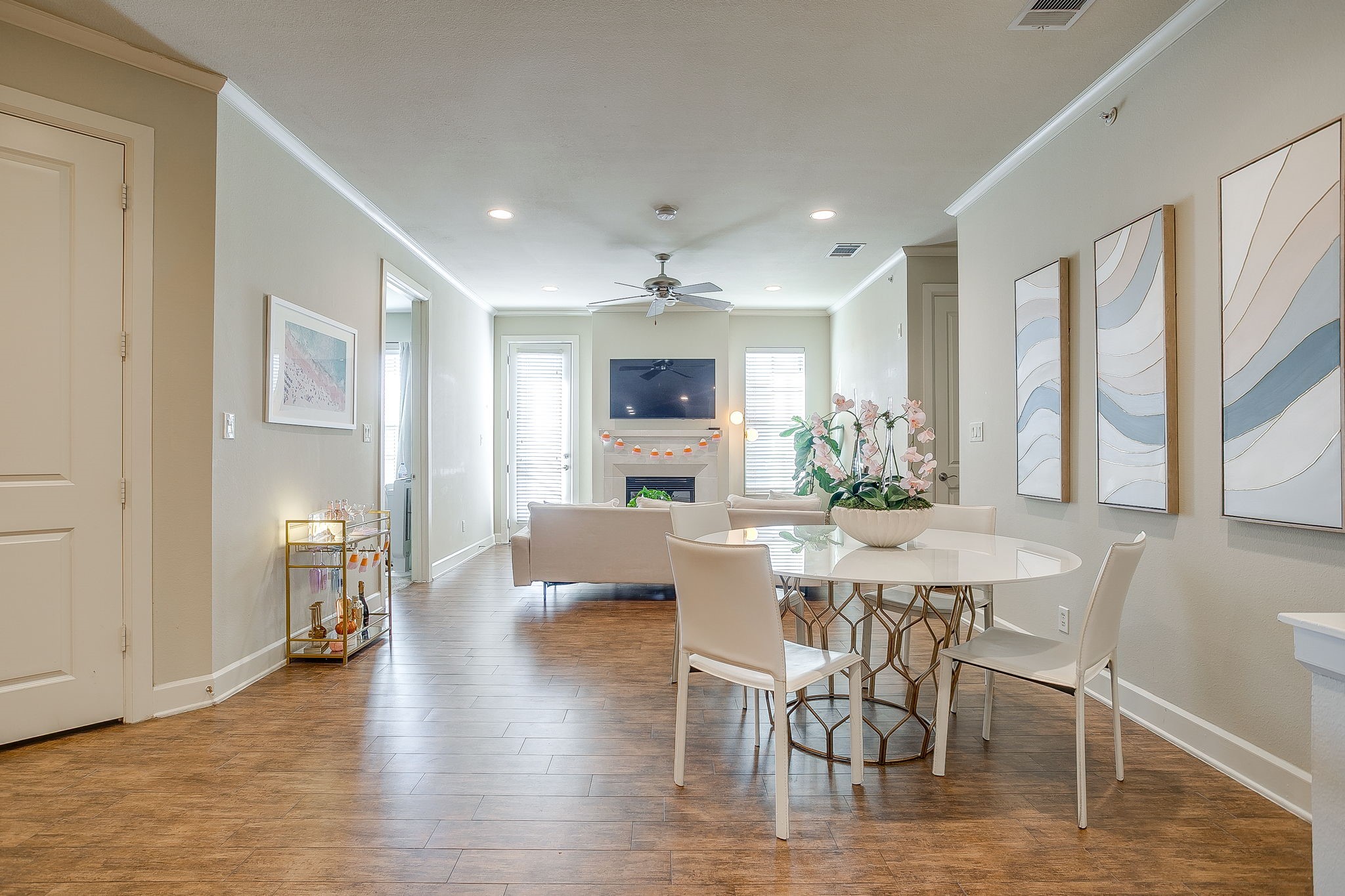 2800 Sandage Avenue #301
