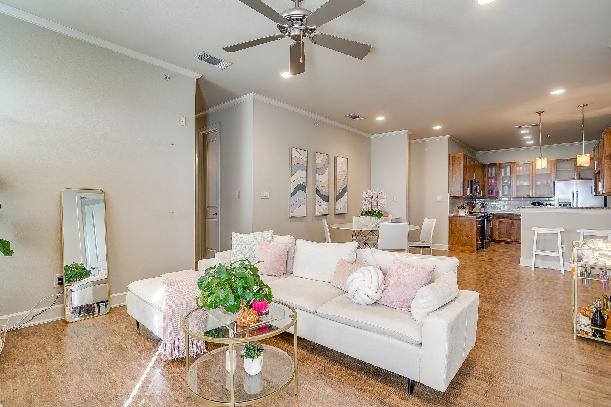 2800 Sandage Avenue #301
