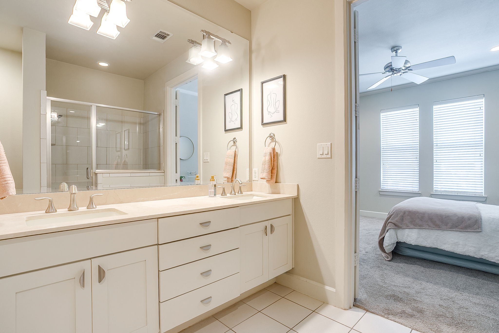 2800 Sandage Avenue #301