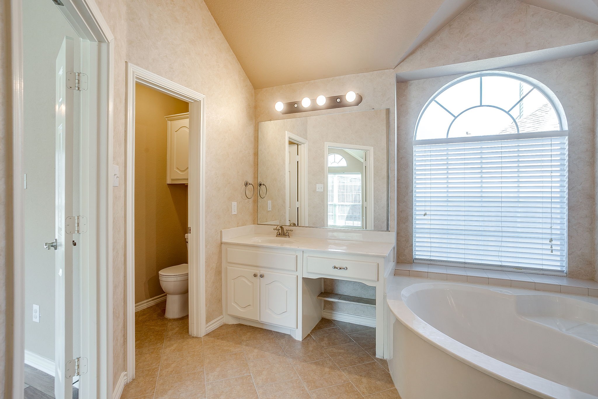 8205 Painted Tree Trail