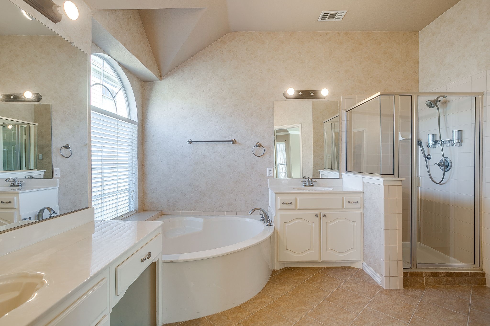 8205 Painted Tree Trail