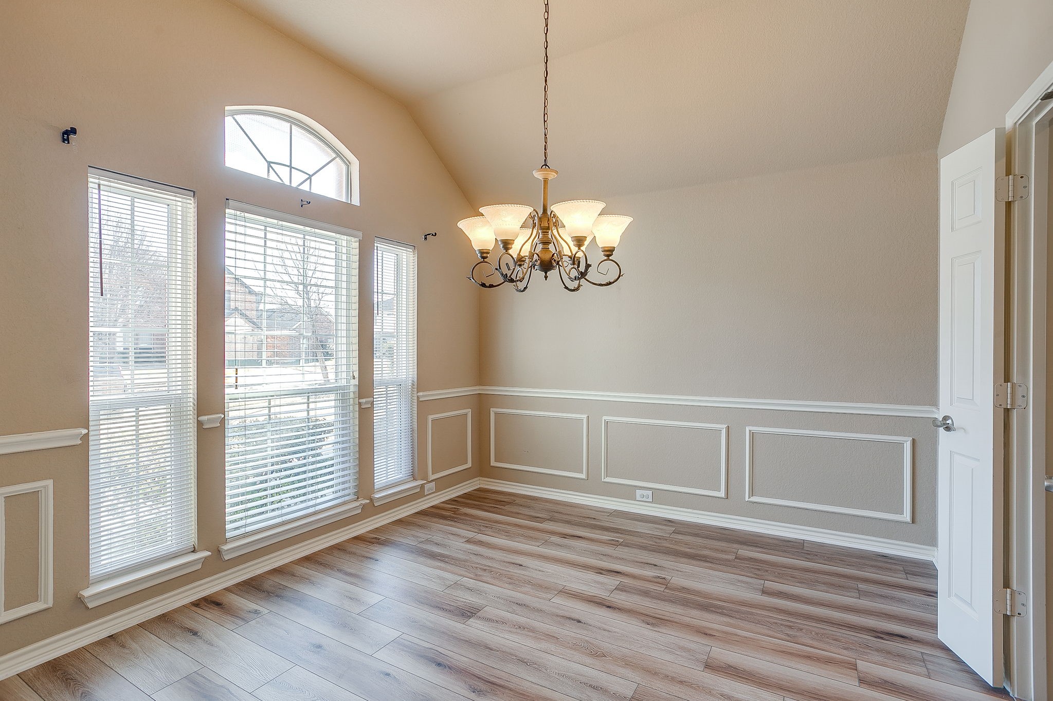 8205 Painted Tree Trail