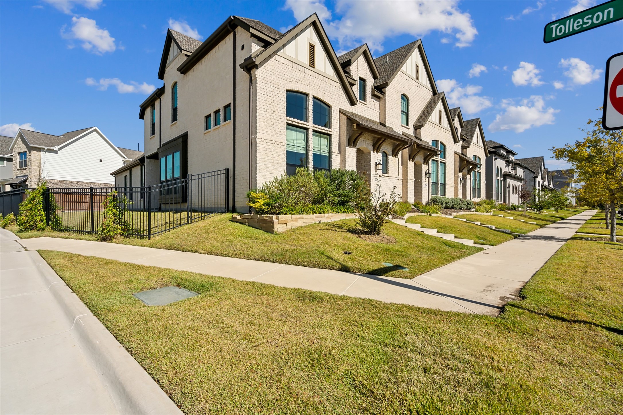 14436 Greymoore Circle