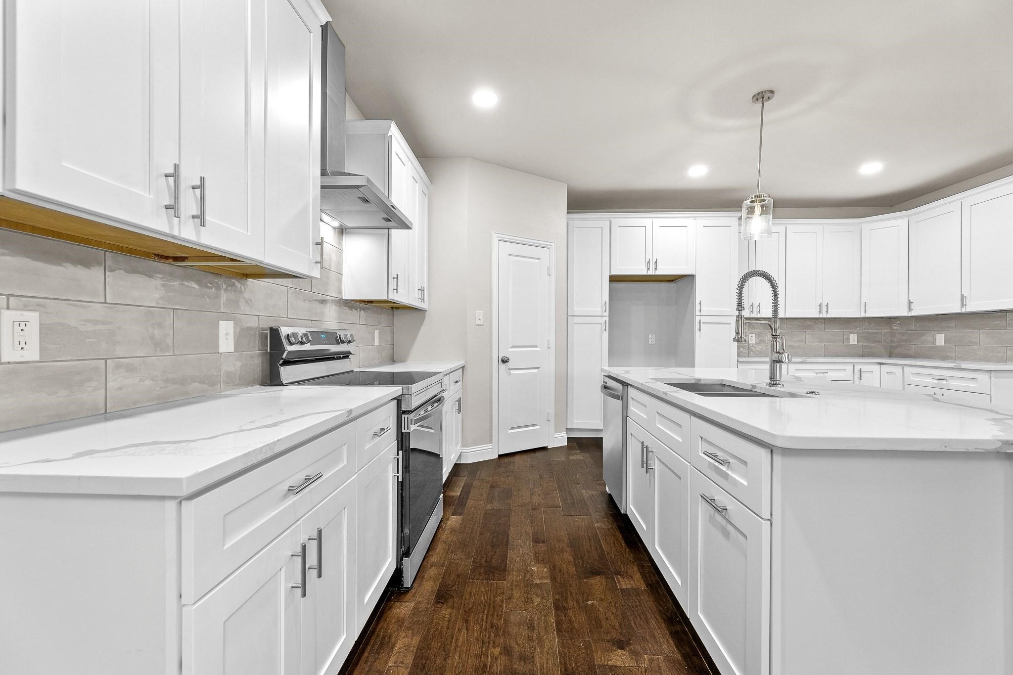 3417 Park Ridge Boulevard