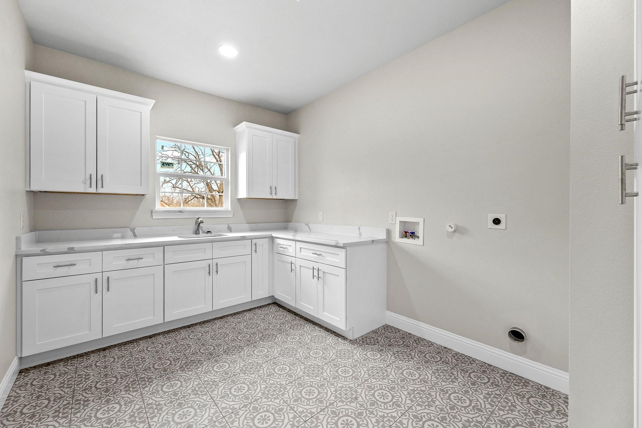 3417 Park Ridge Boulevard