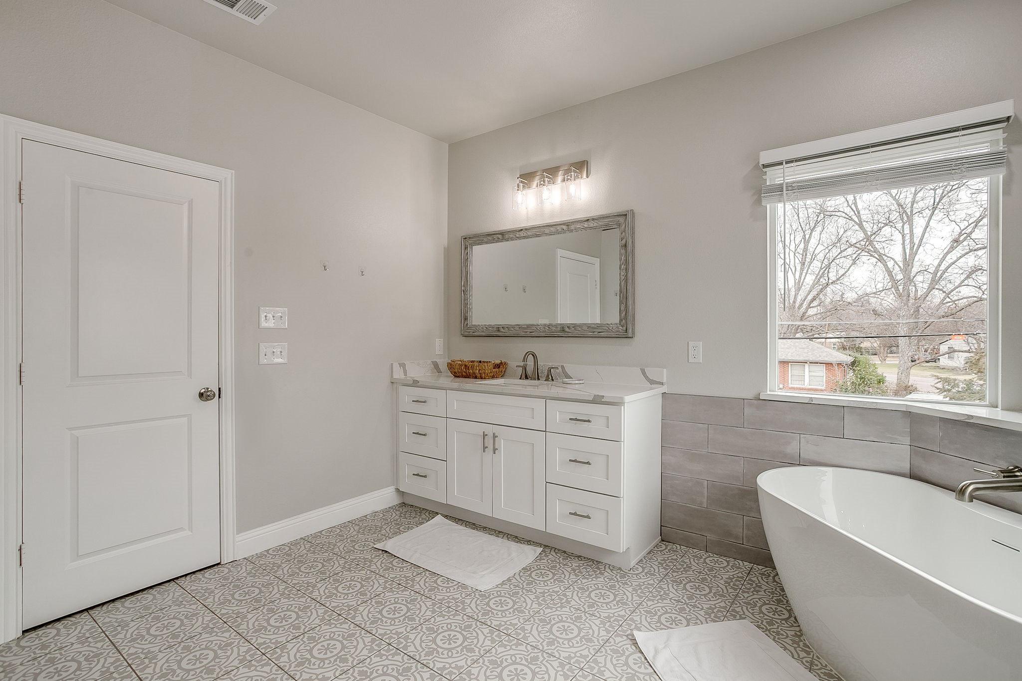 3417 Park Ridge Boulevard