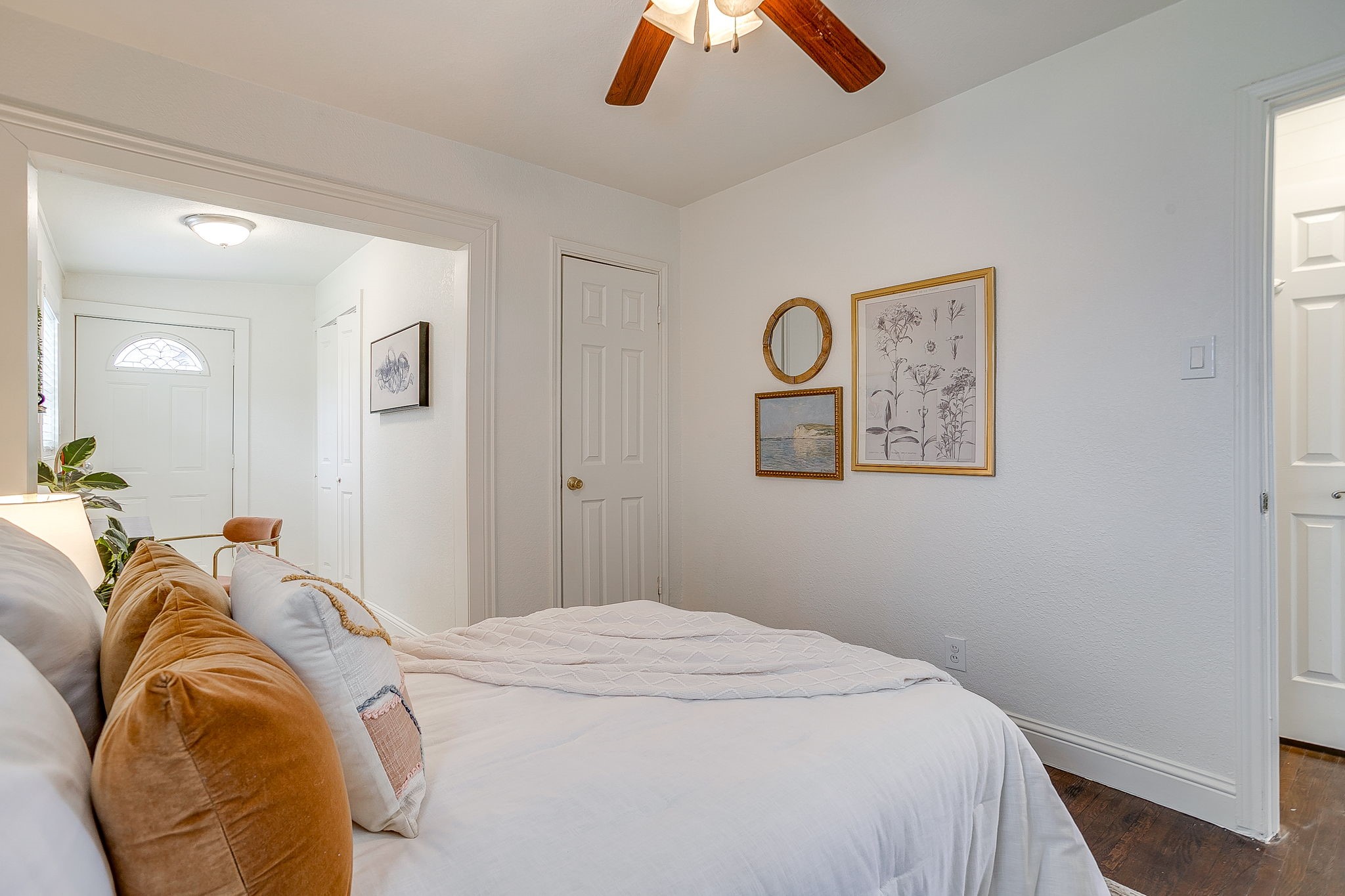 4413 Wellesley Avenue