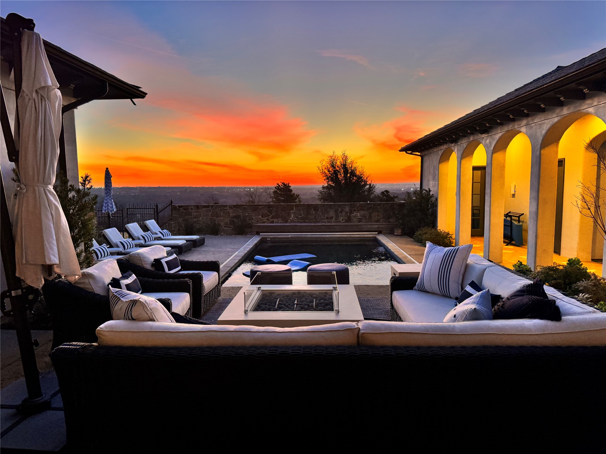 4601 Porto Vila Court