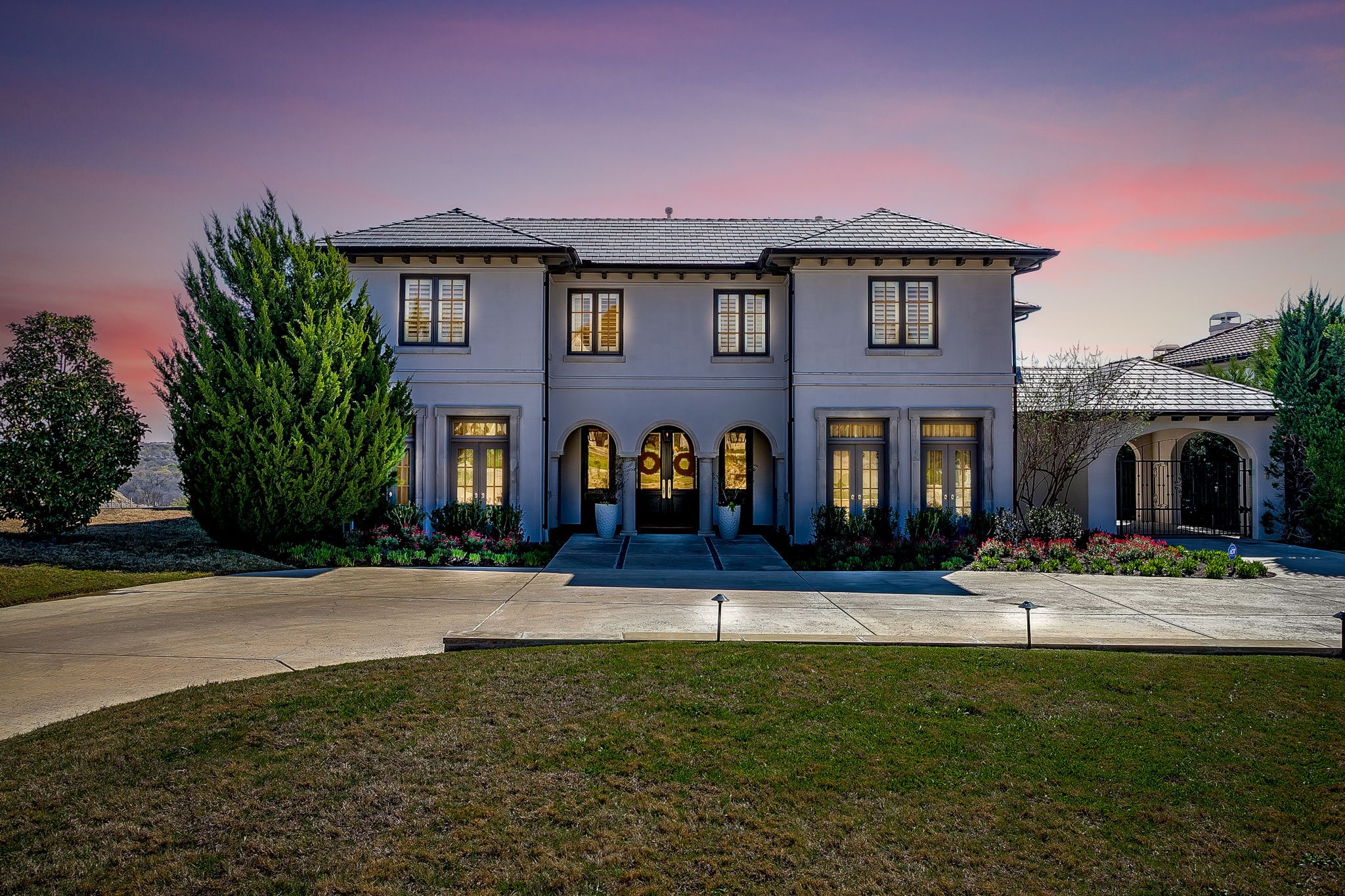 4601 Porto Vila Court